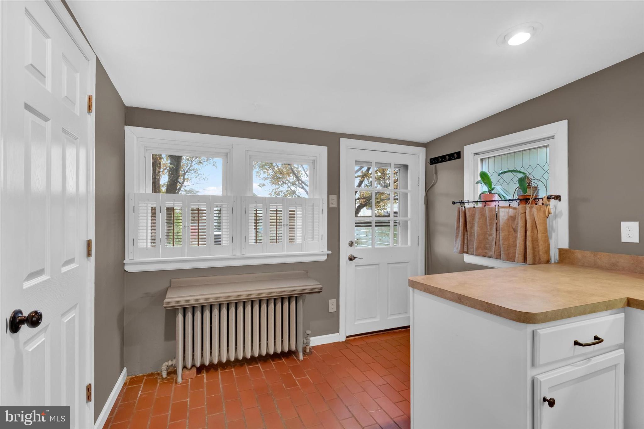 SUMMIT RIDGE - Residential