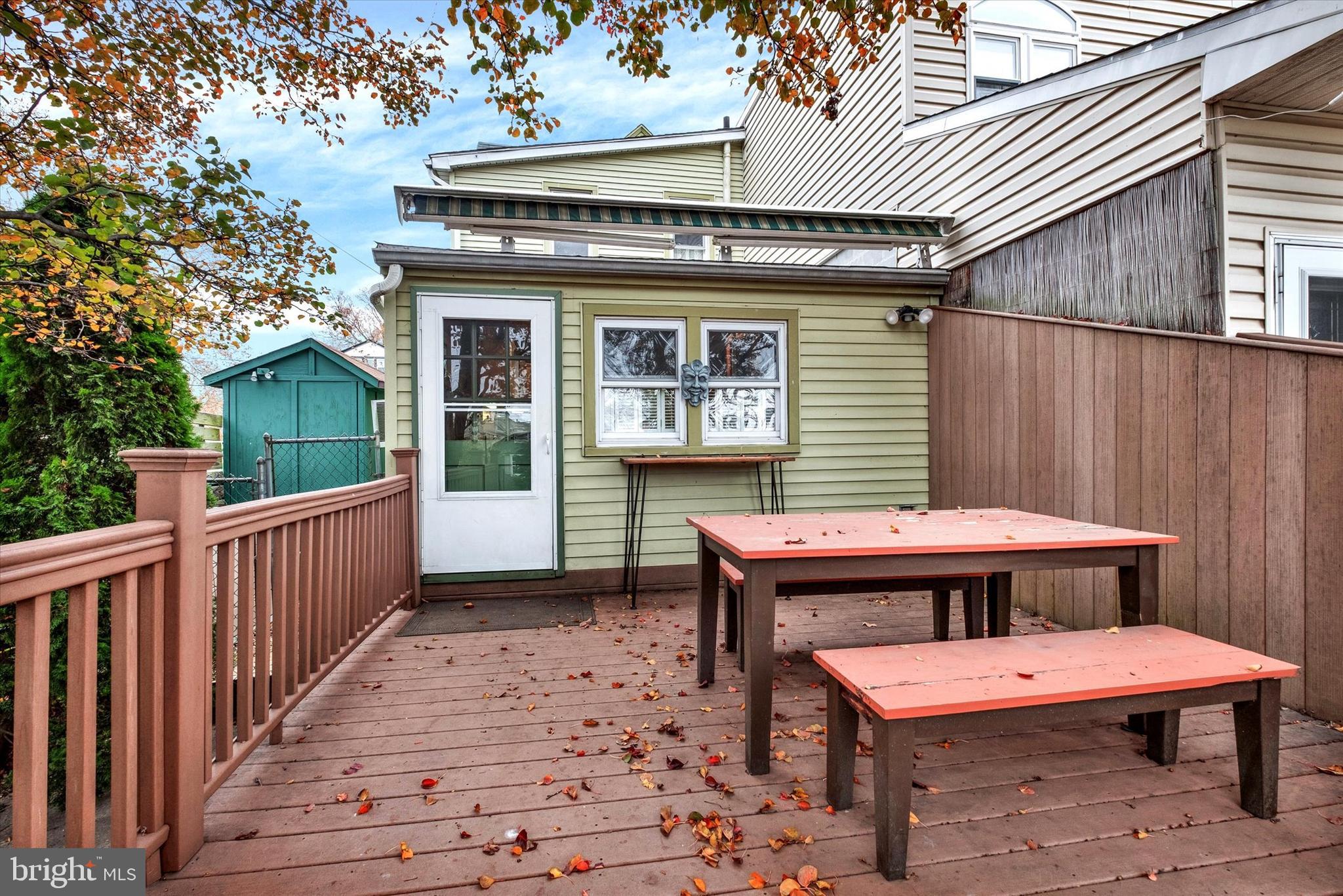 SUMMIT RIDGE - Residential