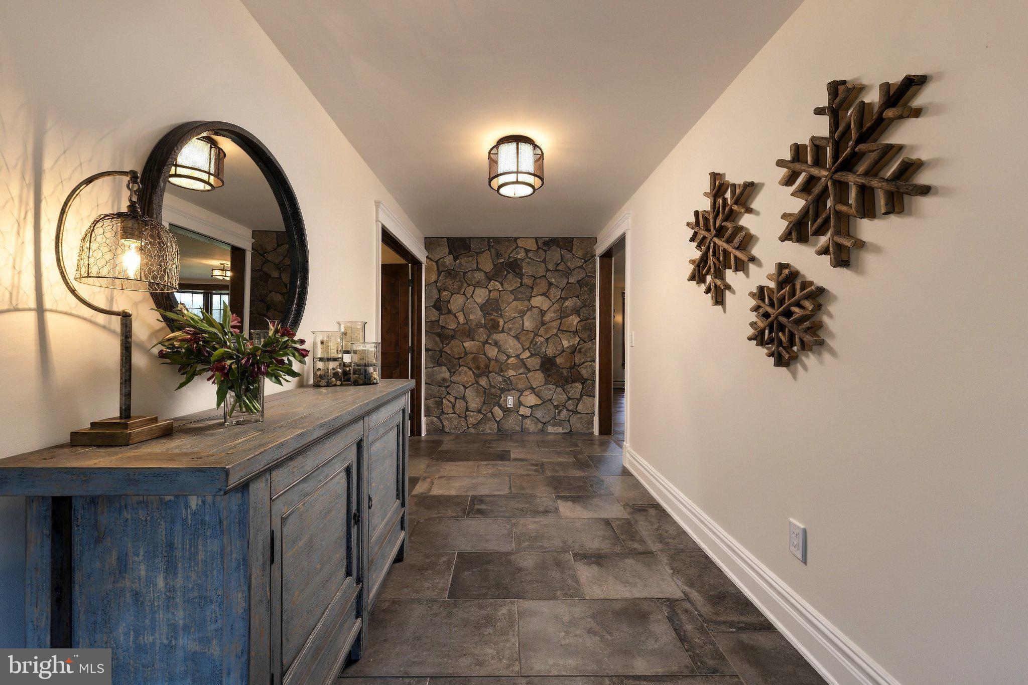 205 HICKORY LANE