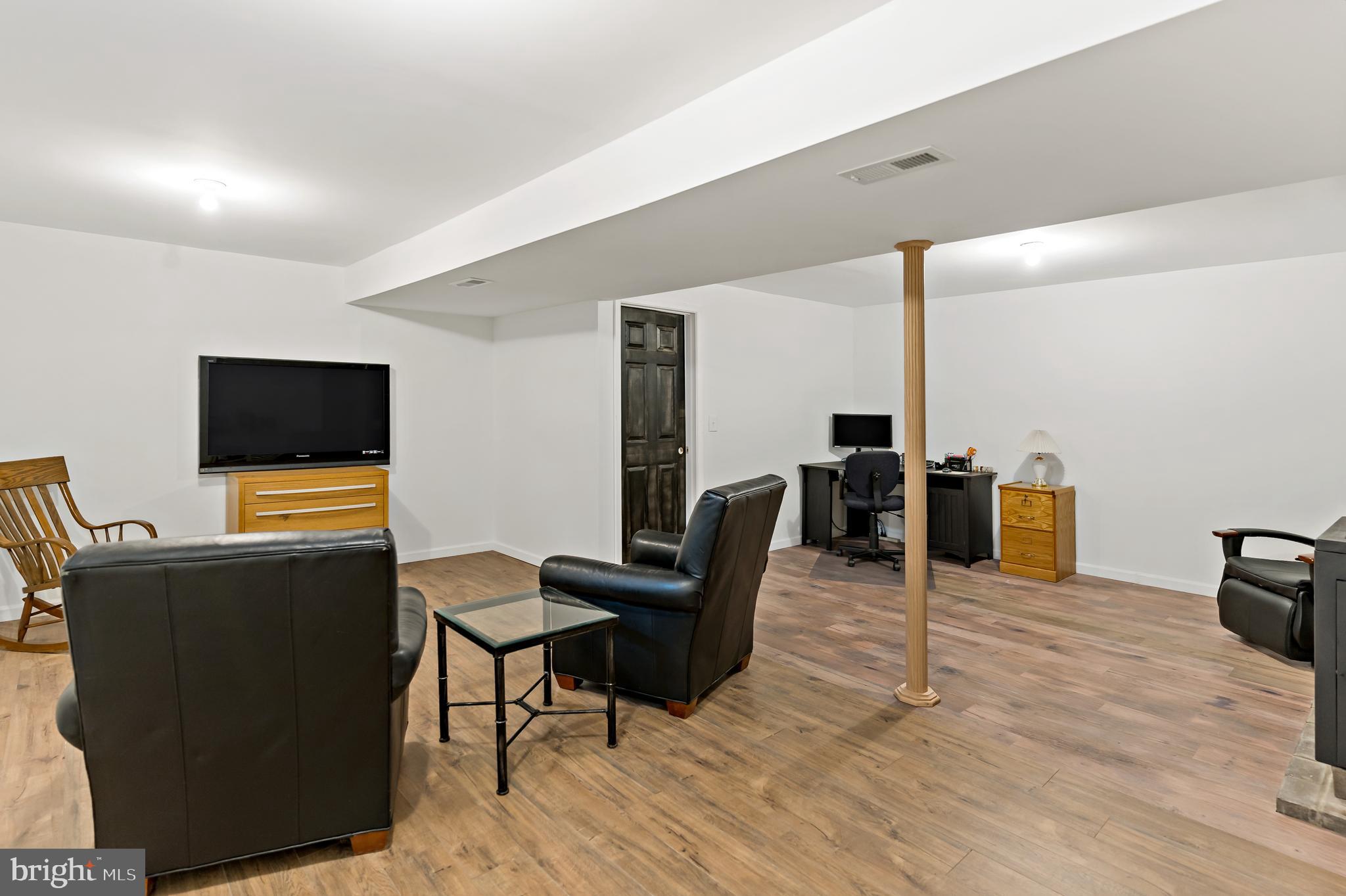 CRESSEN RUN - Residential