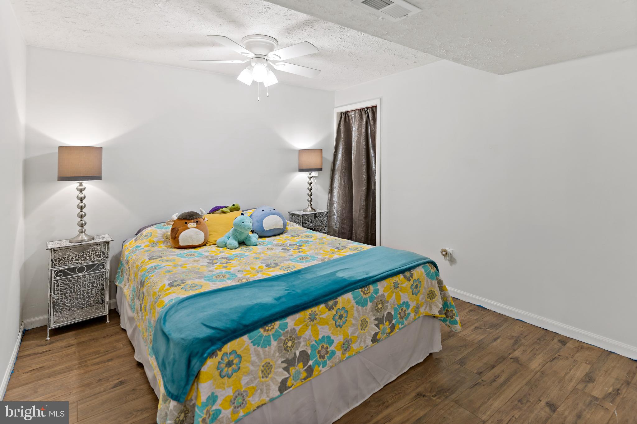 CRESSEN RUN - Residential