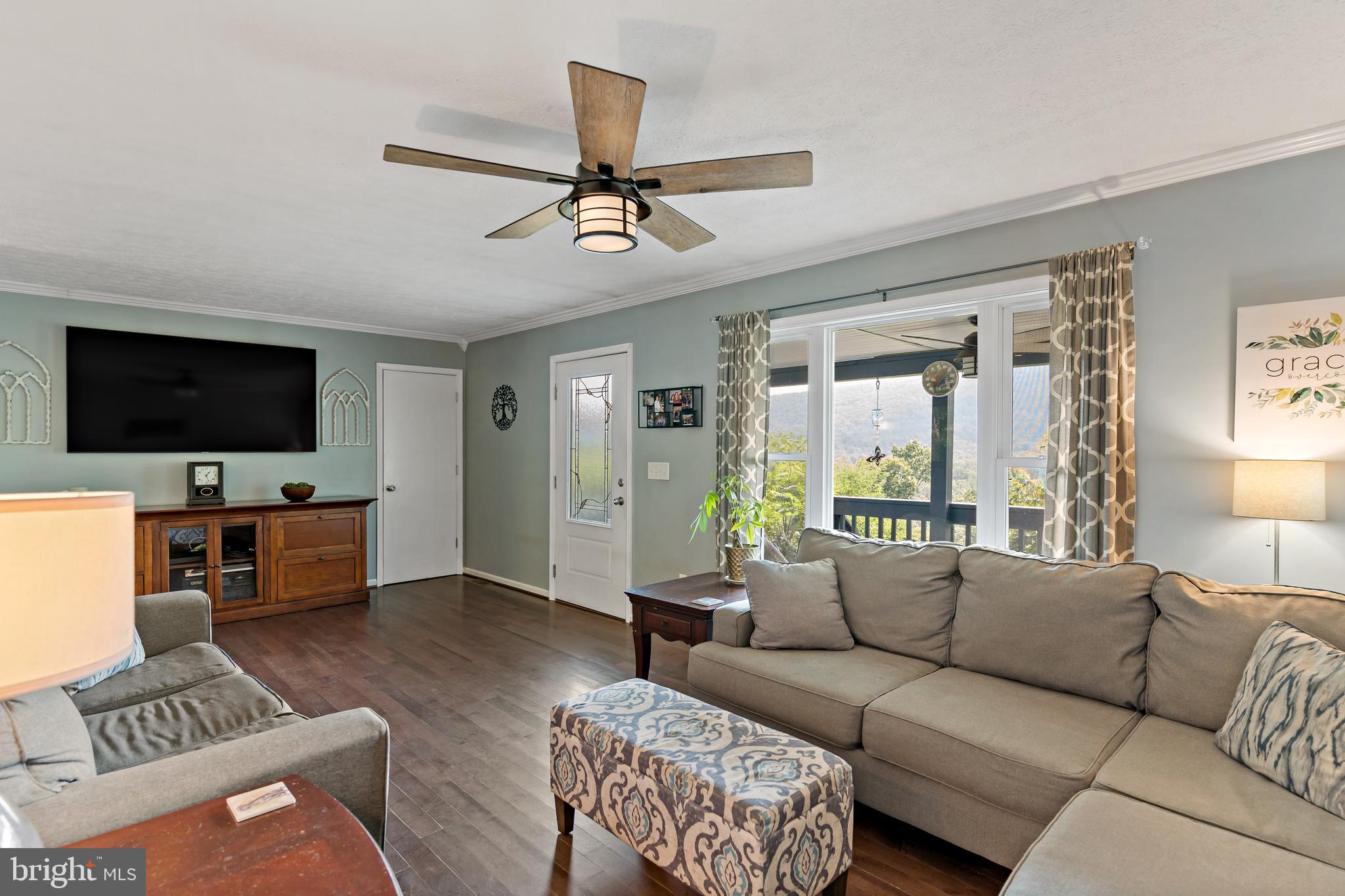 CRESSEN RUN - Residential