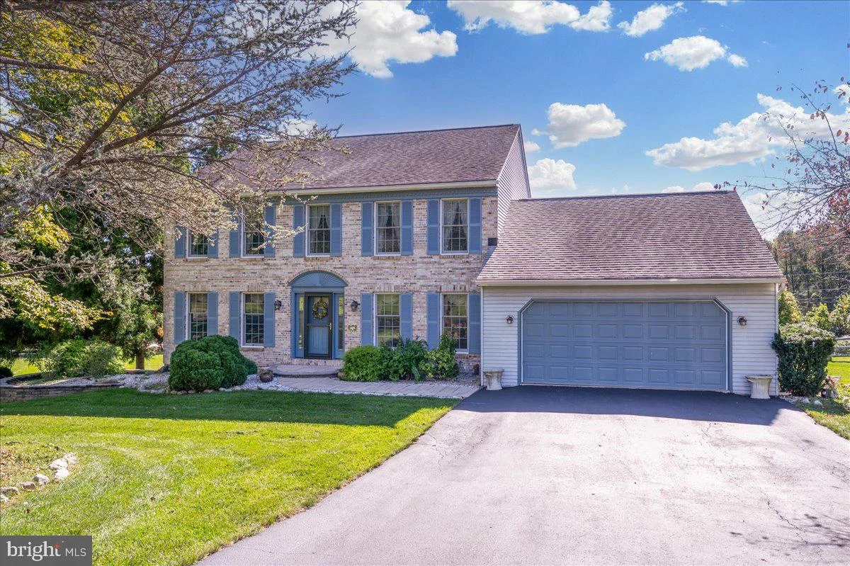 5 Woodhelven Court, Newark, DE 19711