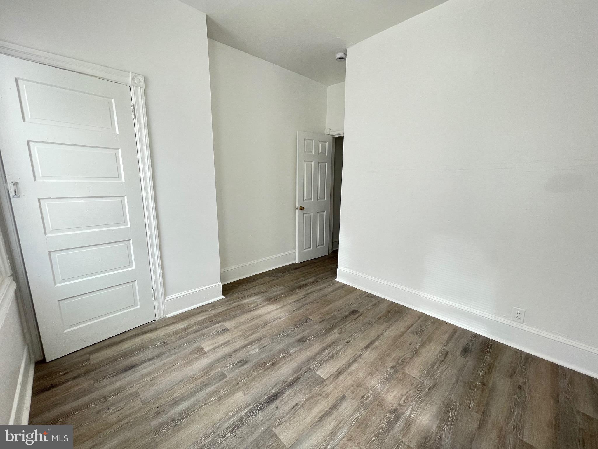 PHILADELPHIA (NORTH) - Residential Lease