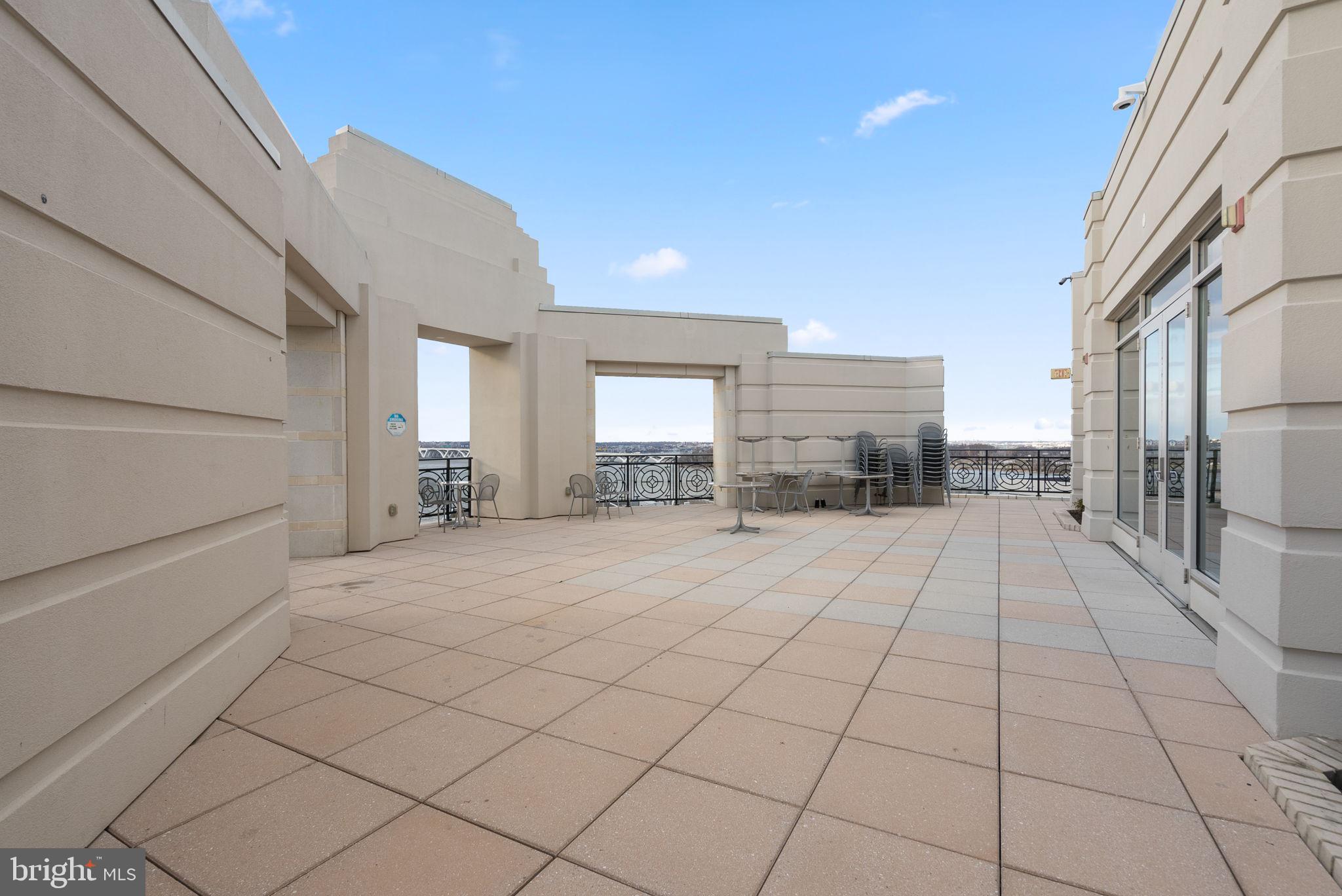 NATIONAL HARBOR - Residential