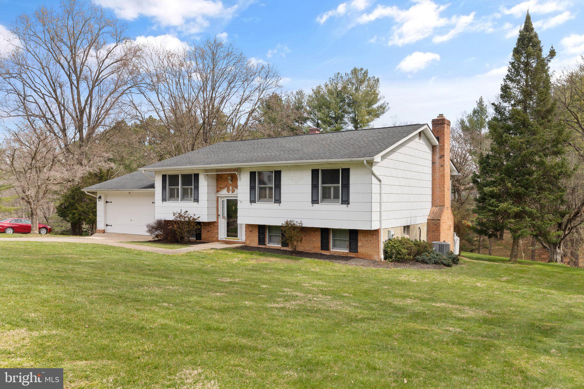 MERRYMAN HEIGHTS - Residential
