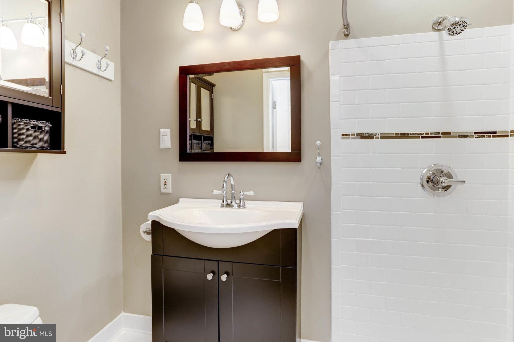 LITTLE ITALY - Residential