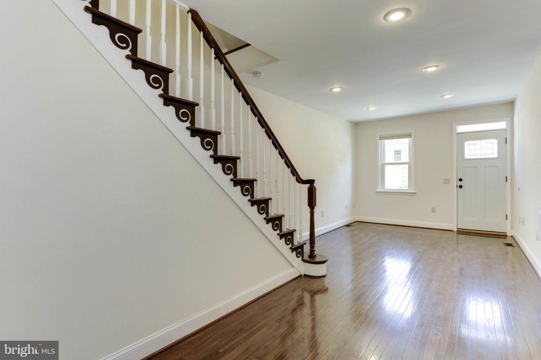 LITTLE ITALY - Residential