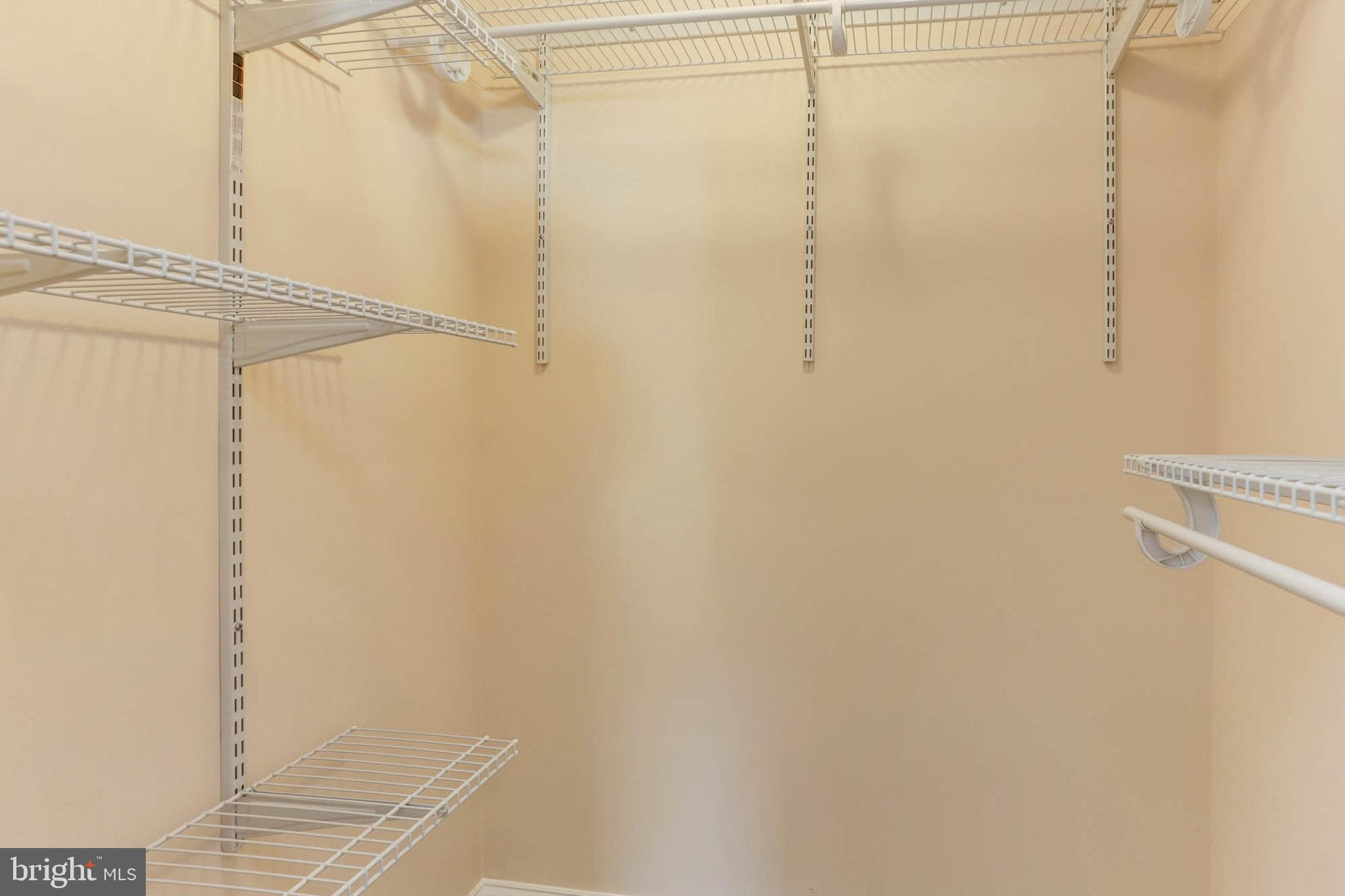 LITTLE ITALY - Residential