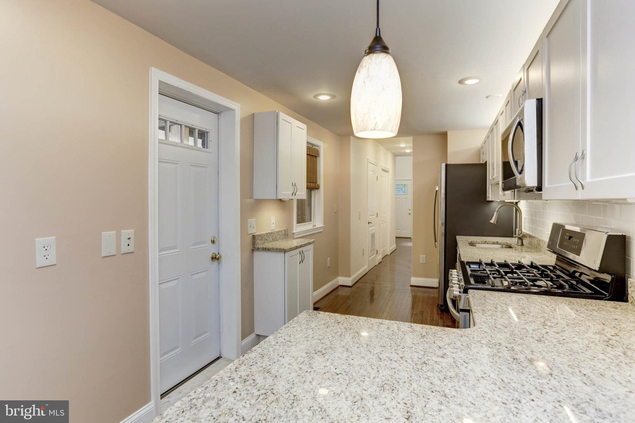 LITTLE ITALY - Residential