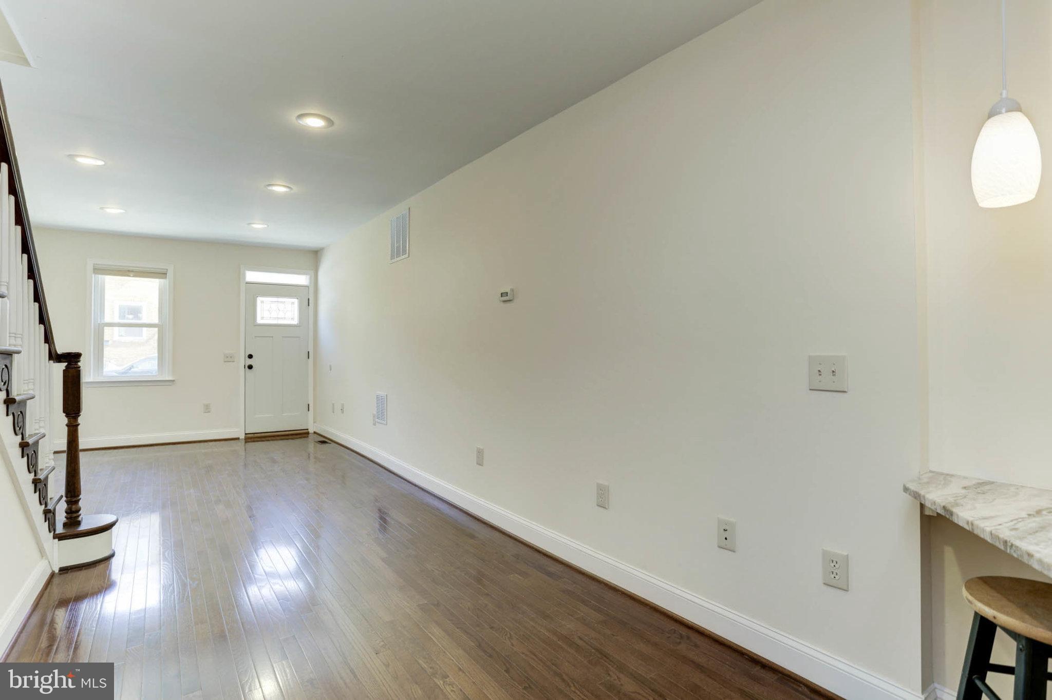 LITTLE ITALY - Residential