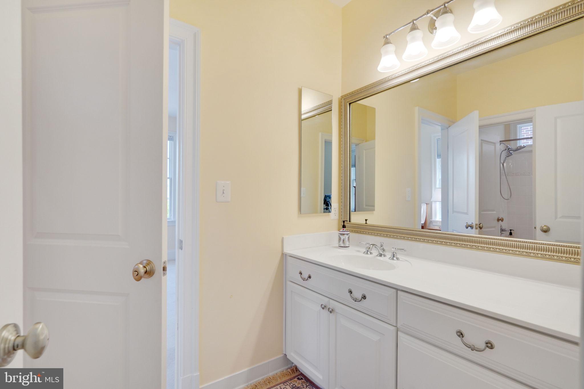 STOCKWELL MANOR - Residential