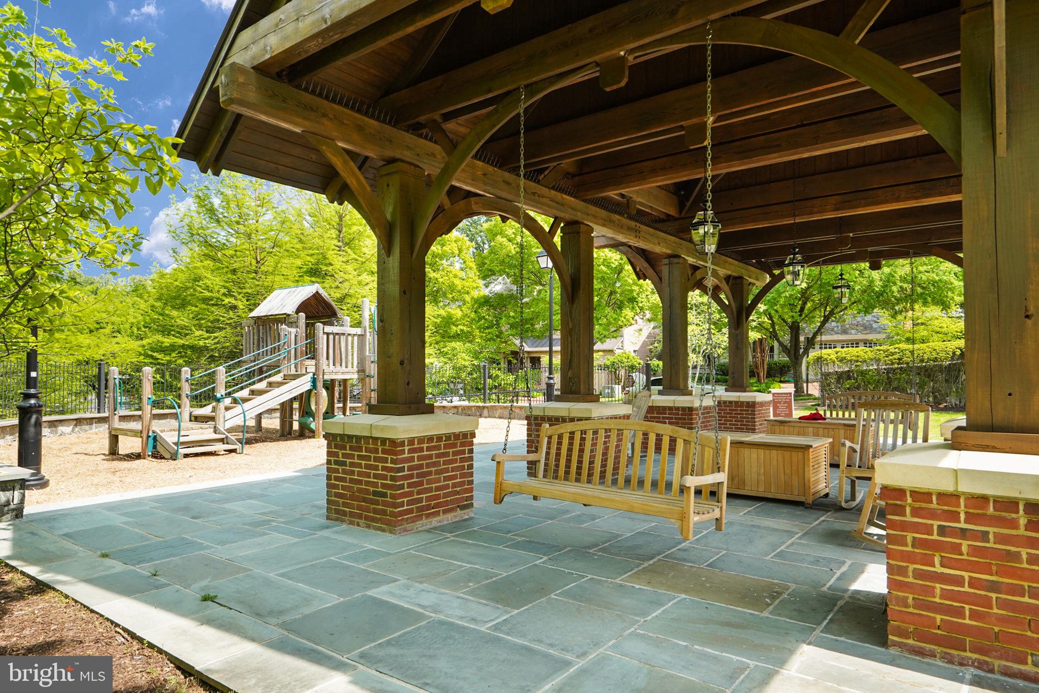 STOCKWELL MANOR - Residential