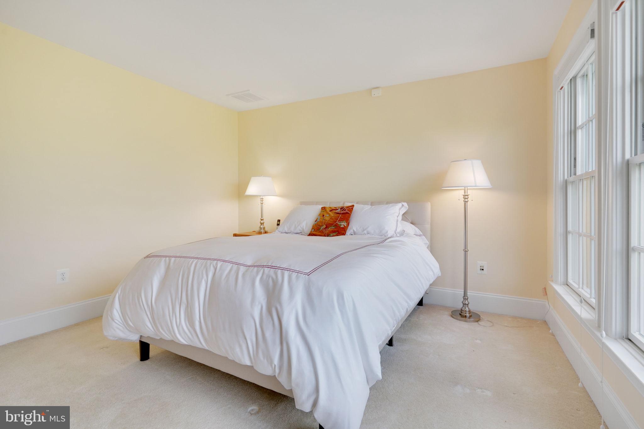 STOCKWELL MANOR - Residential