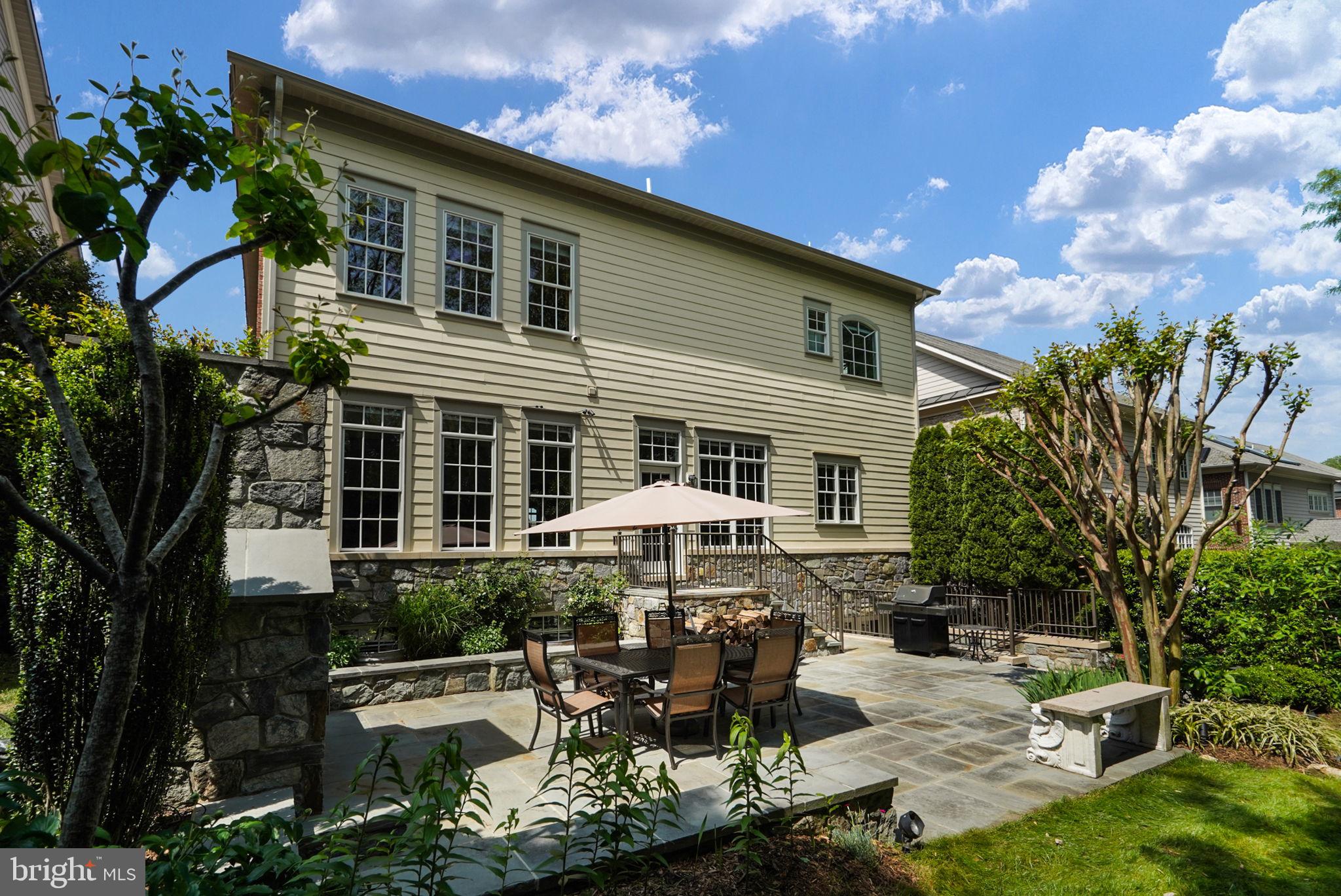 STOCKWELL MANOR - Residential