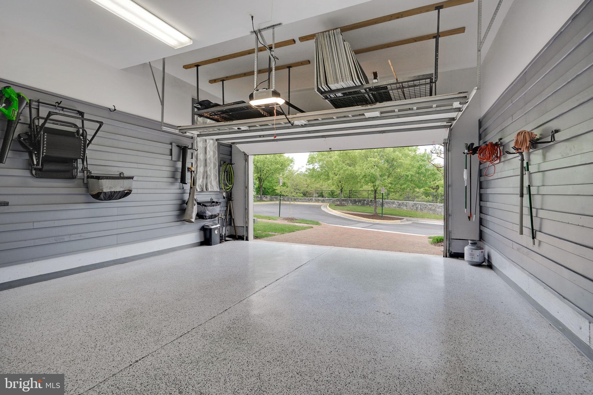 STOCKWELL MANOR - Residential