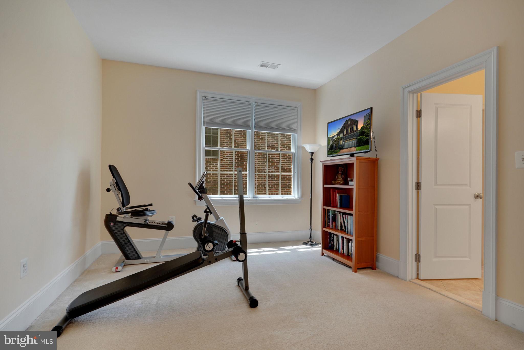 STOCKWELL MANOR - Residential