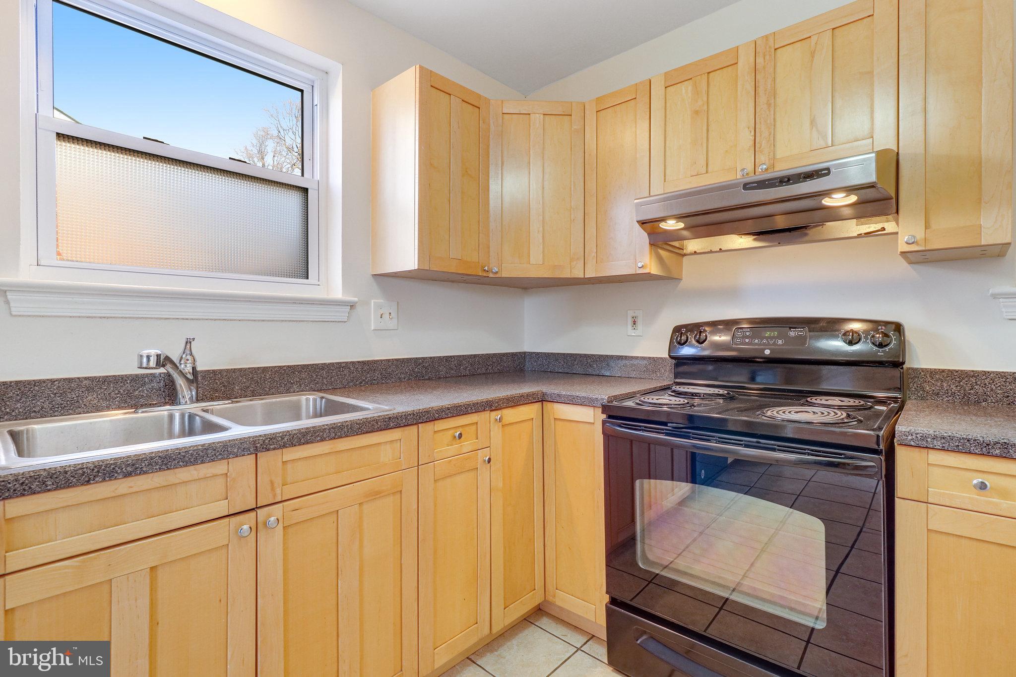 ARGYLE CLUB ESTATES - Residential Lease