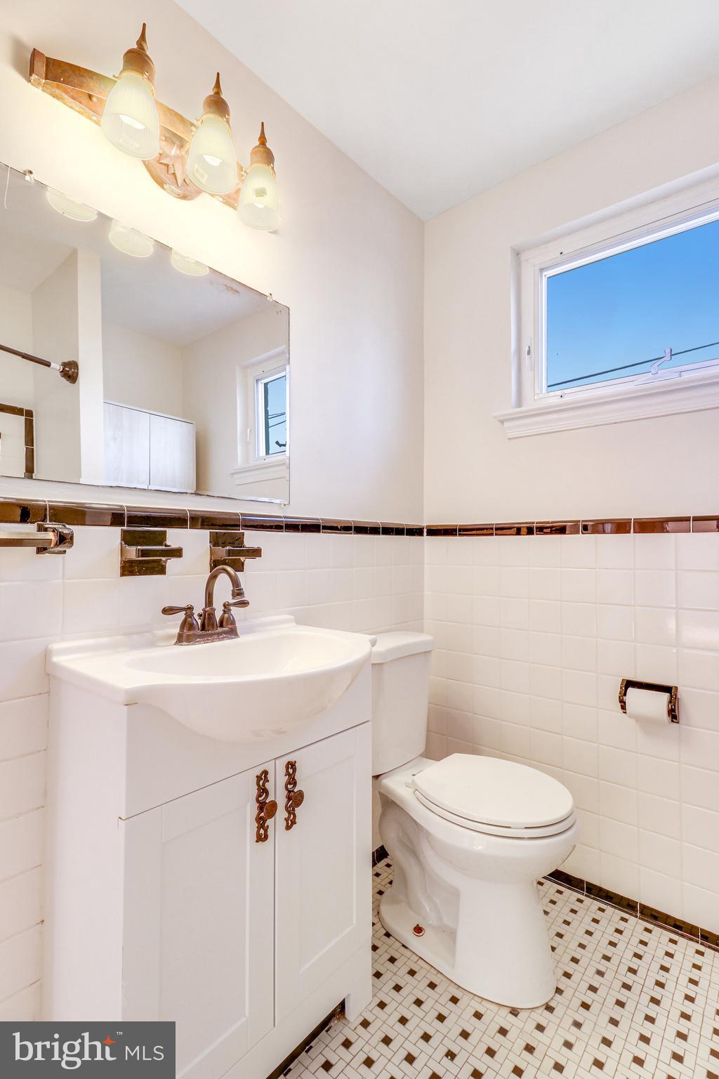 ARGYLE CLUB ESTATES - Residential Lease