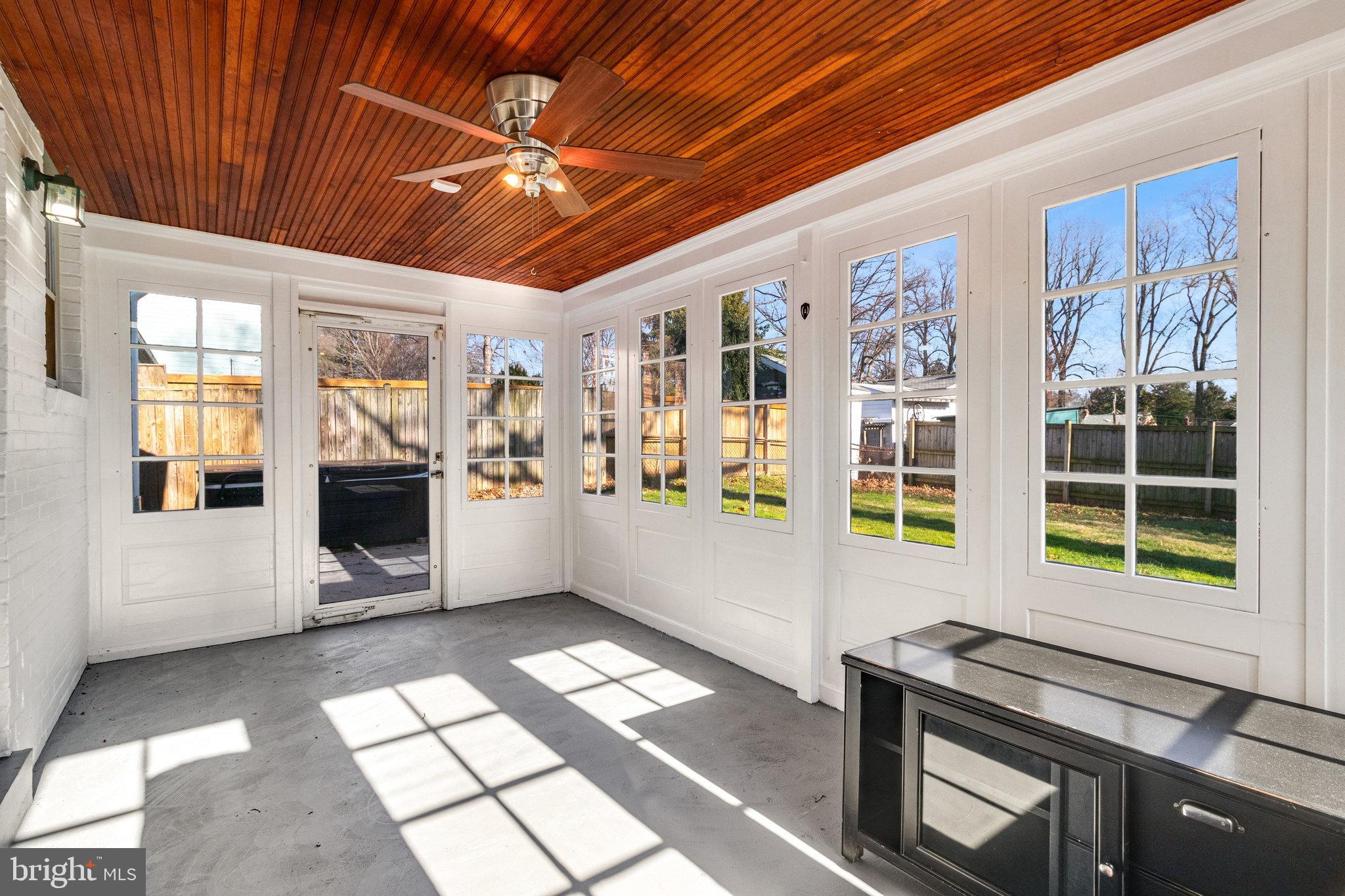 ARGYLE CLUB ESTATES - Residential Lease