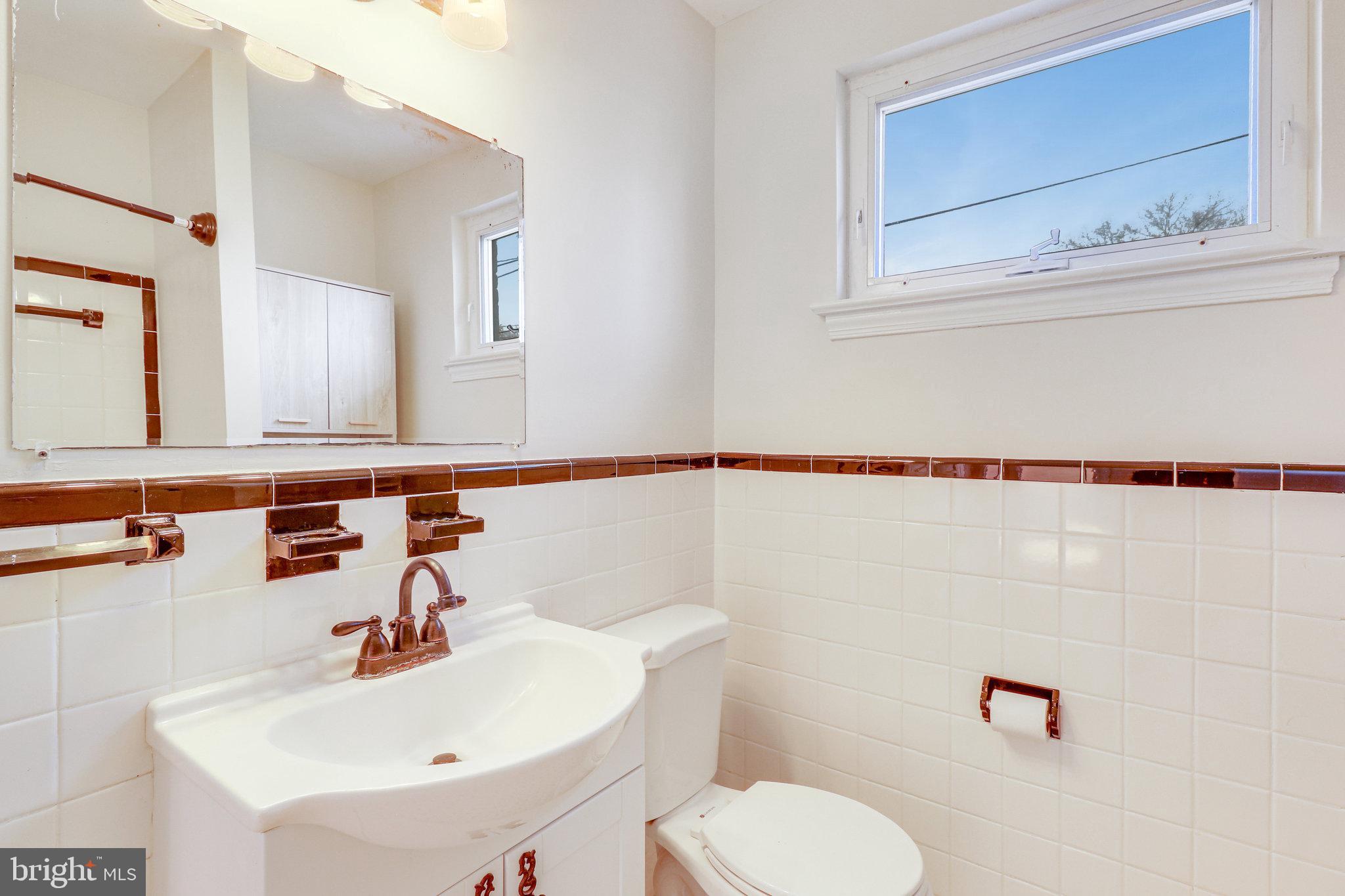 ARGYLE CLUB ESTATES - Residential Lease