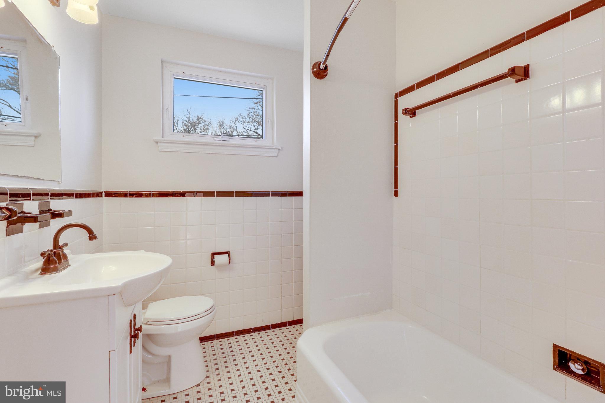 ARGYLE CLUB ESTATES - Residential Lease