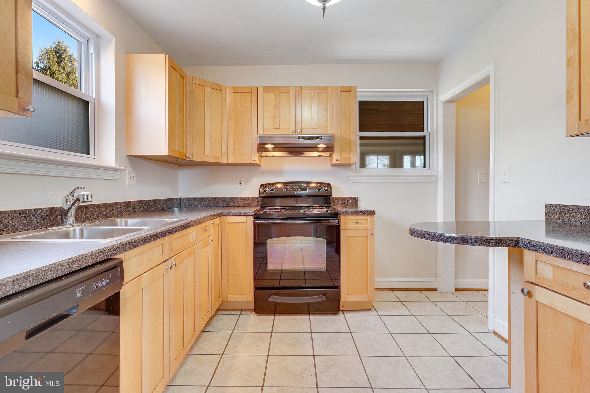 ARGYLE CLUB ESTATES - Residential Lease