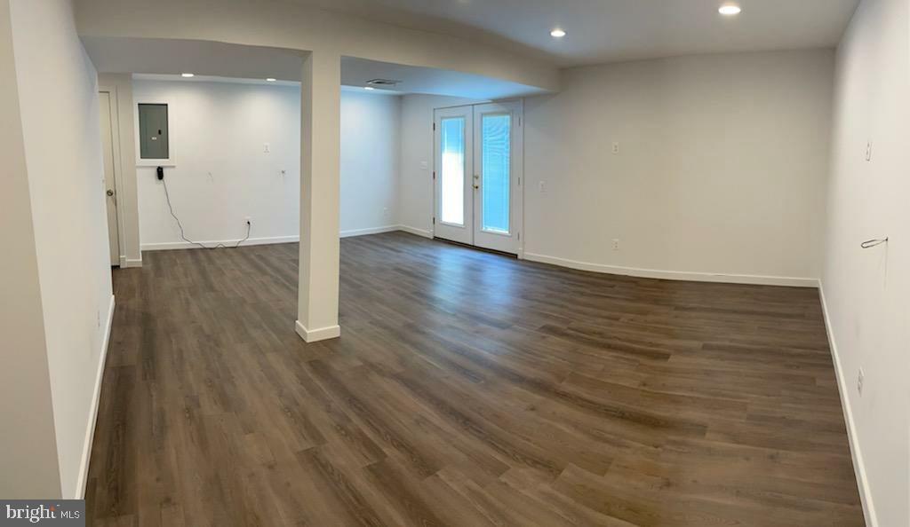 7301 BONNIEMILL BASEMENT LANE