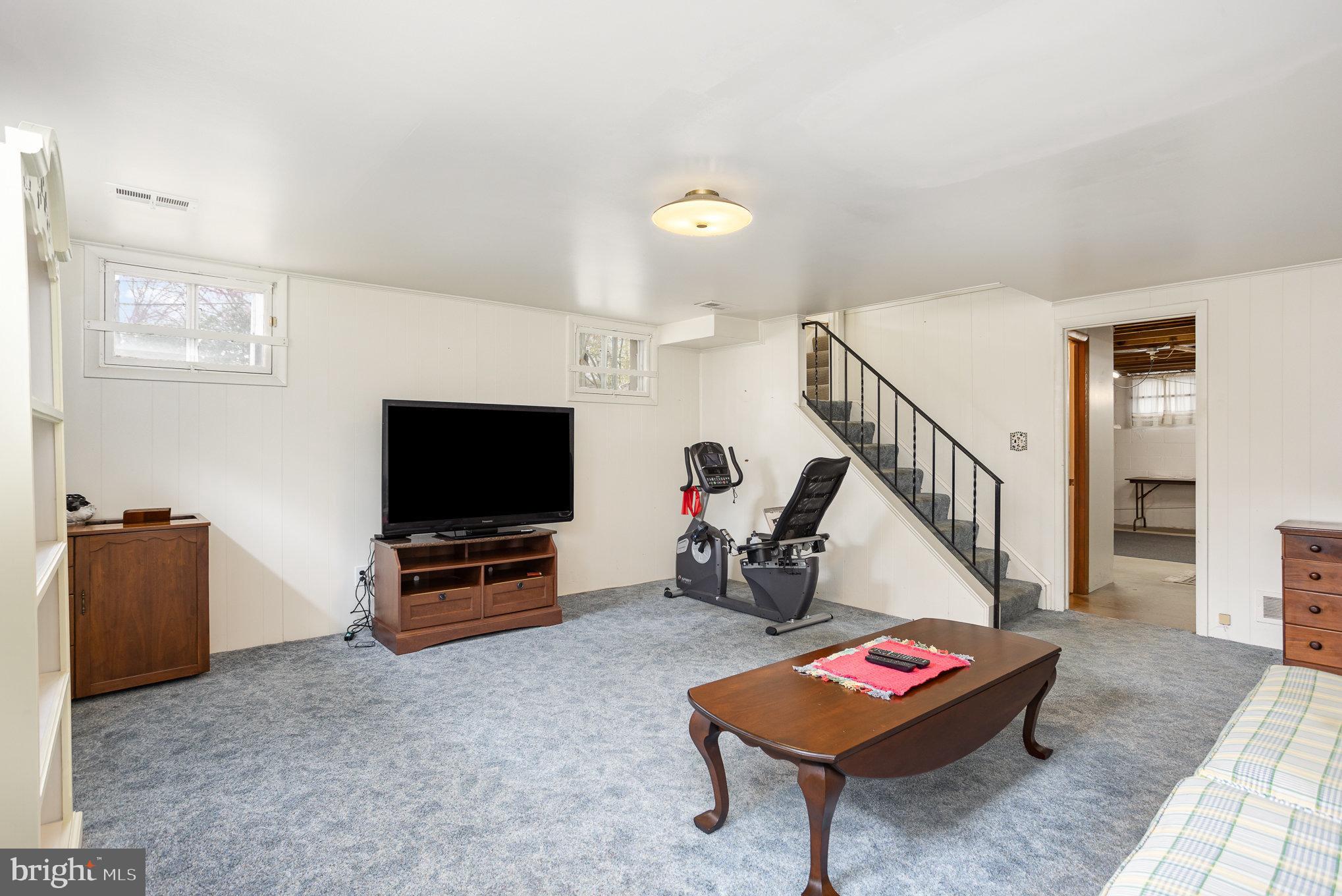 PINE VALLEY - Residential