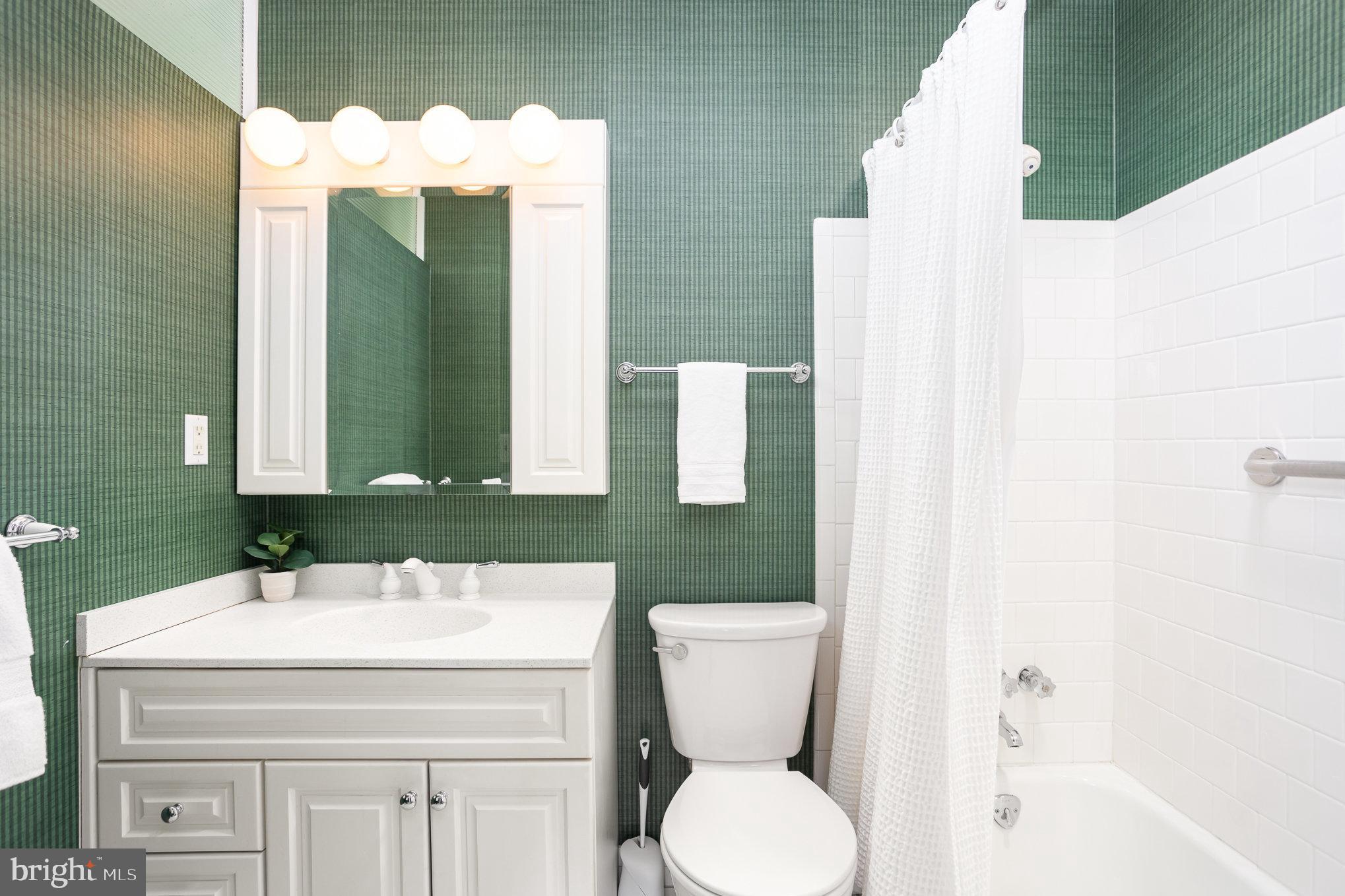 PINE VALLEY - Residential