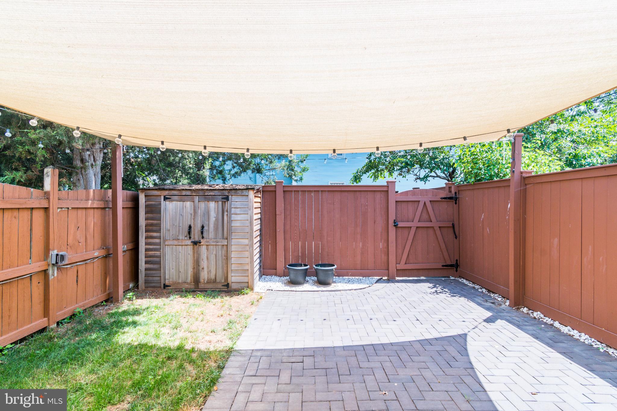 PARKER GRAY - Residential