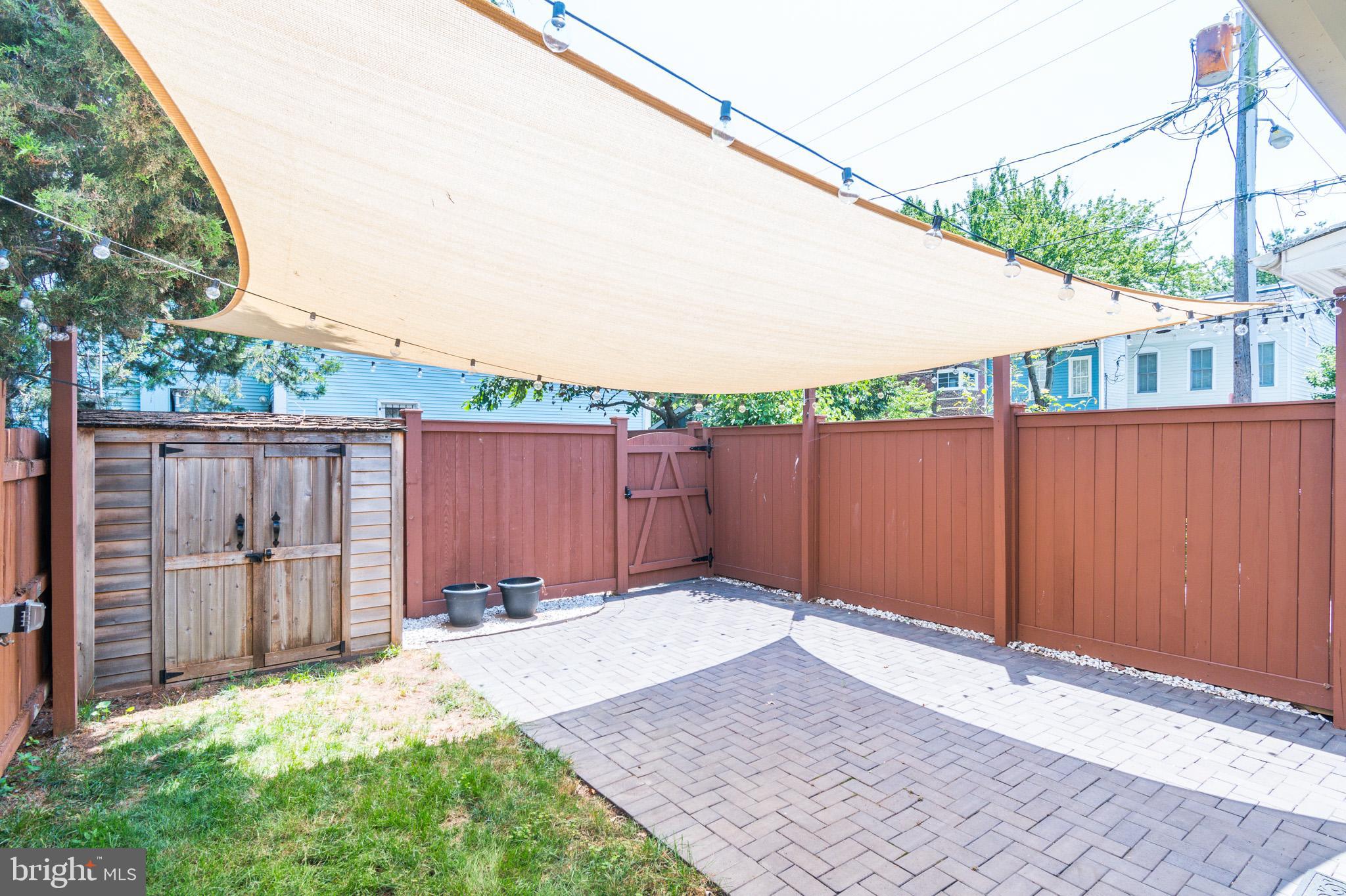 PARKER GRAY - Residential