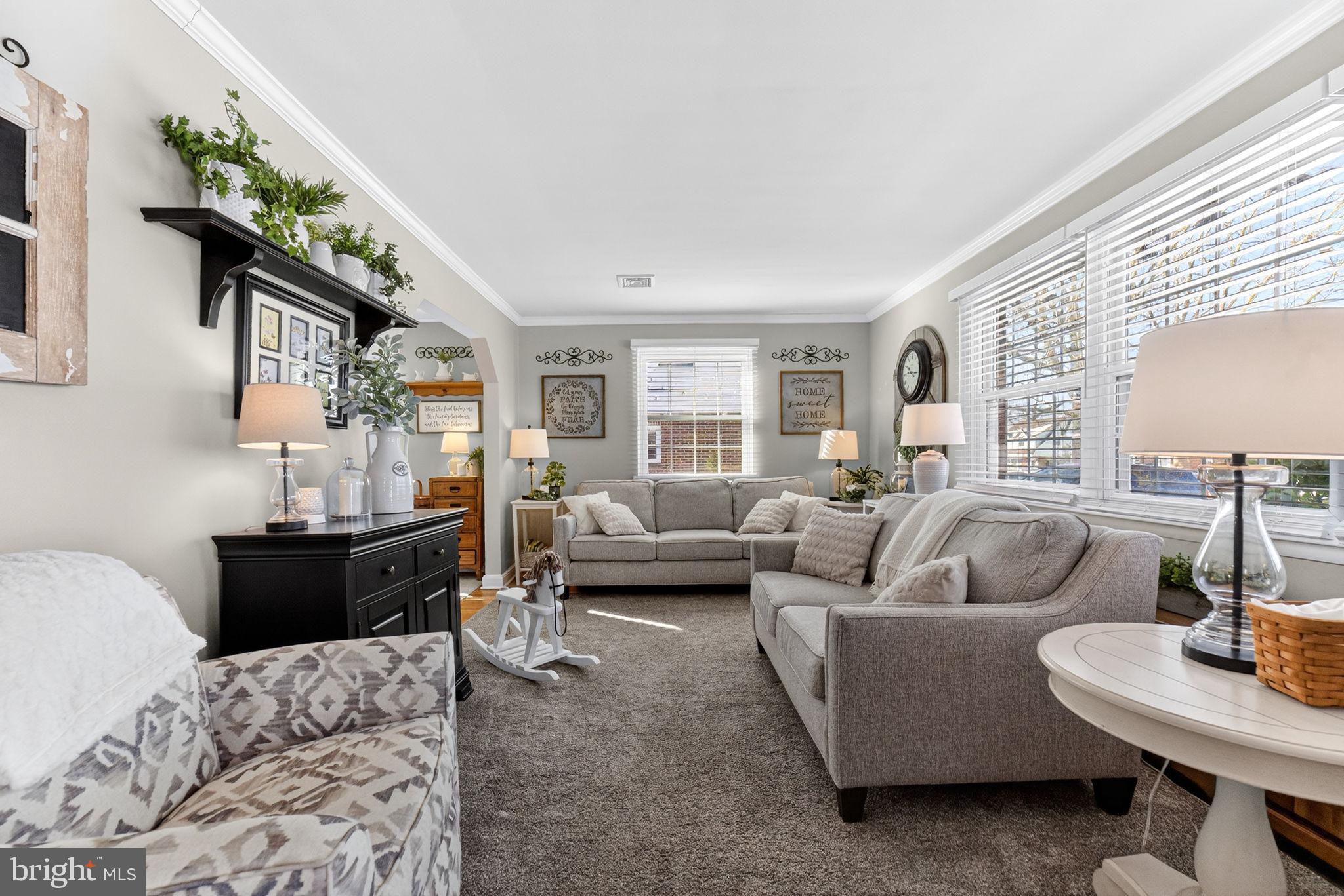 926 BUTTONWOOD STREET