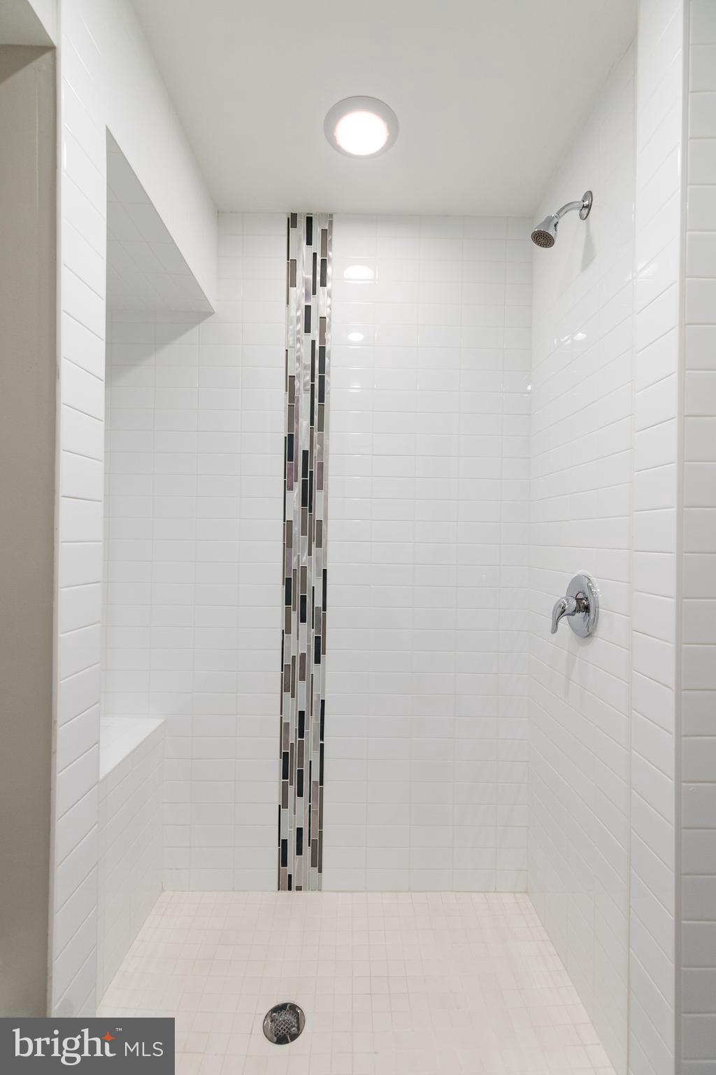 HIGHLANDTOWN - Residential