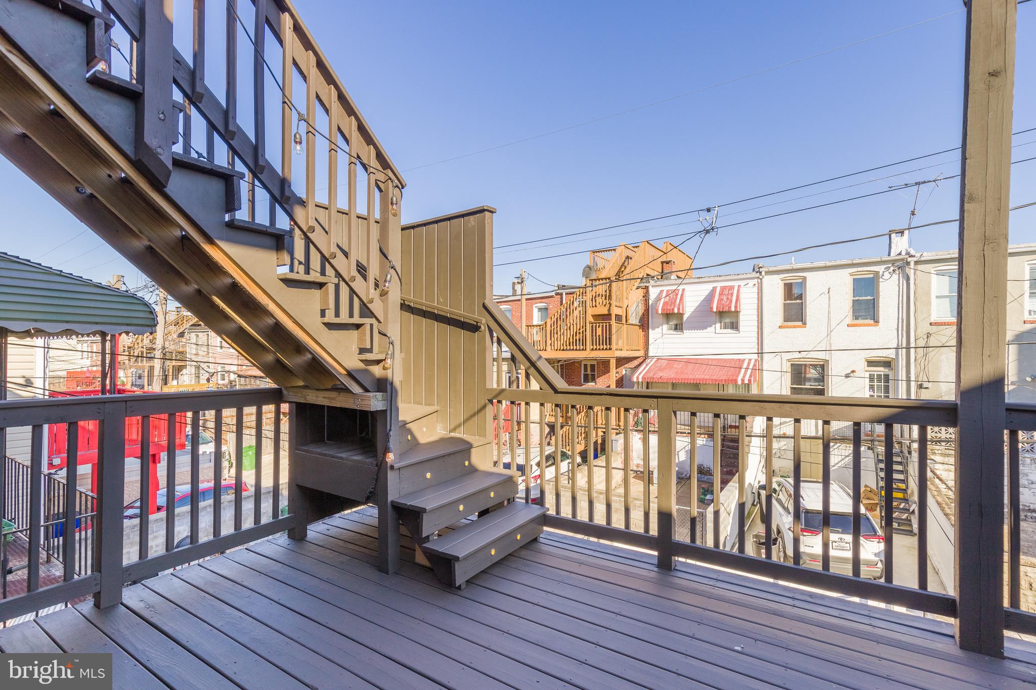 HIGHLANDTOWN - Residential