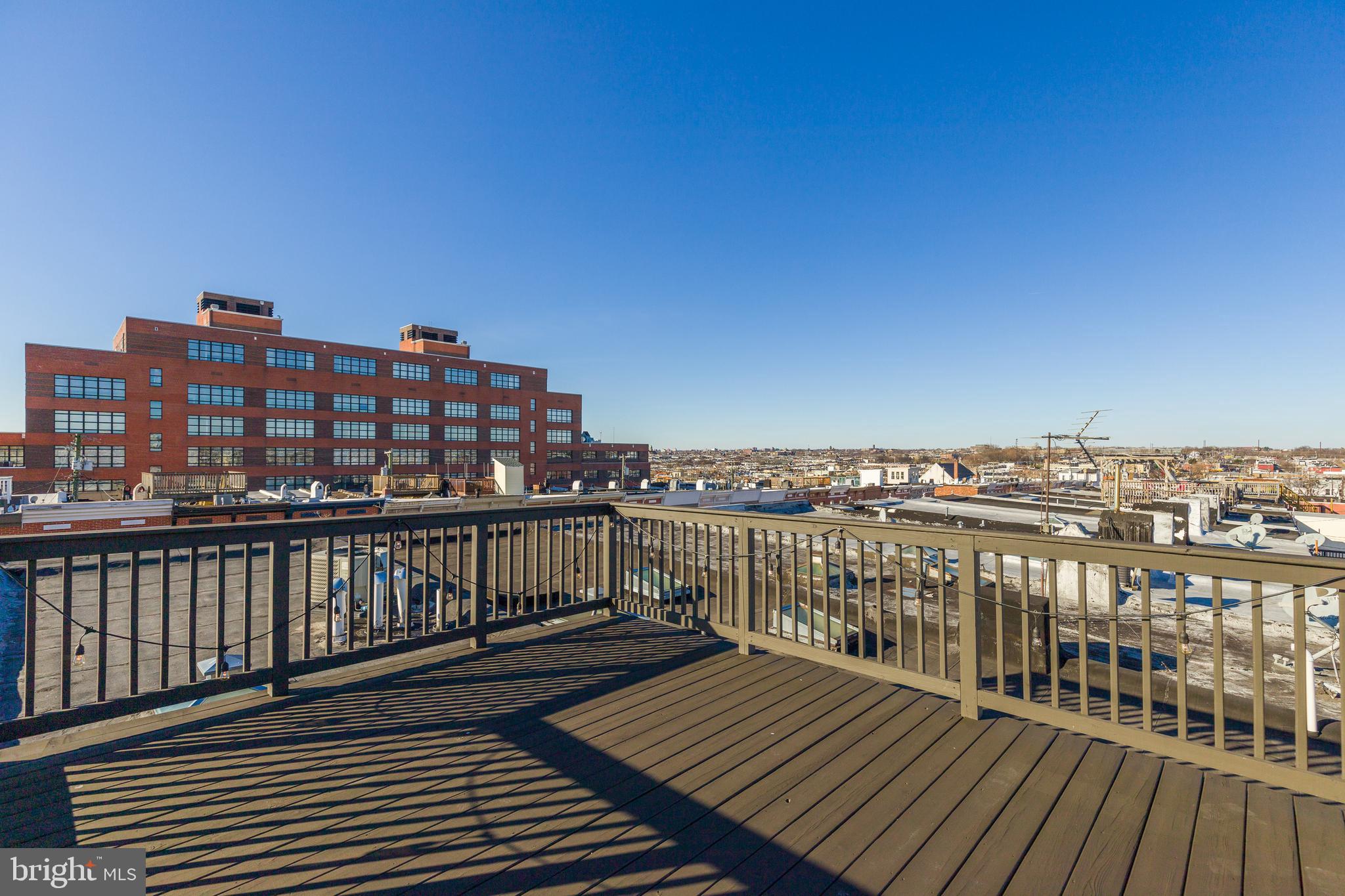 HIGHLANDTOWN - Residential