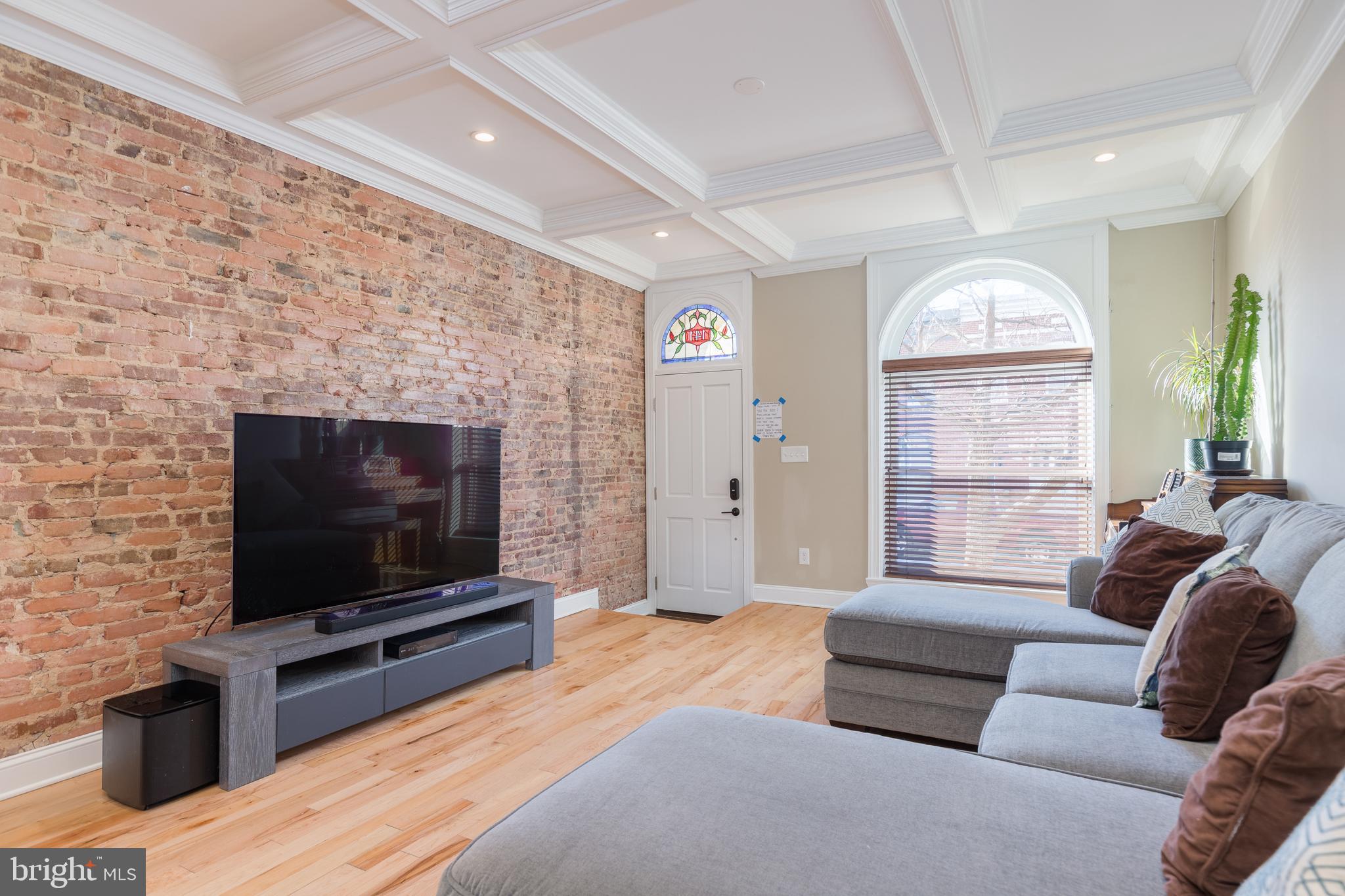 HIGHLANDTOWN - Residential