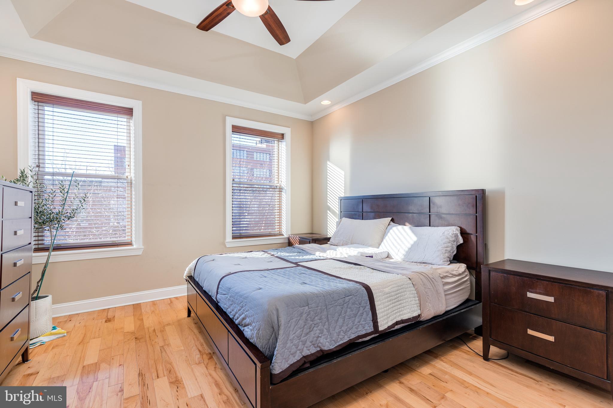 HIGHLANDTOWN - Residential