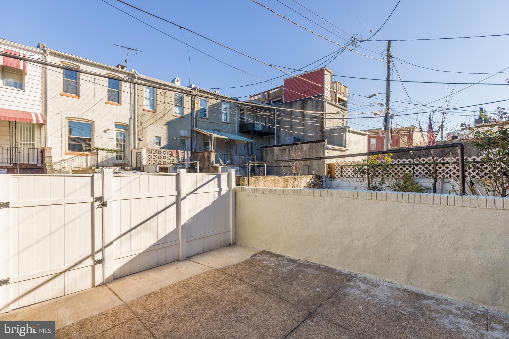 HIGHLANDTOWN - Residential