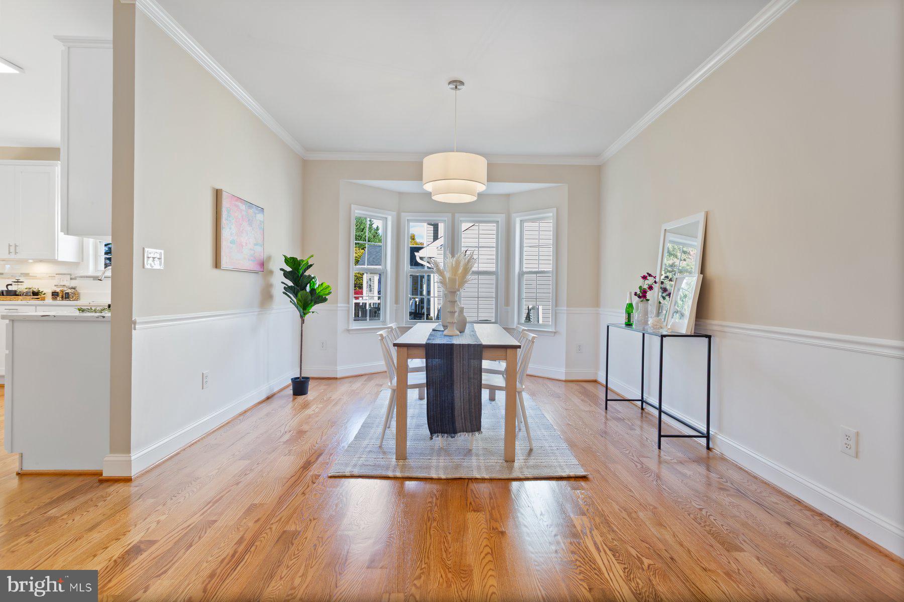 RIVER CREST - Residential