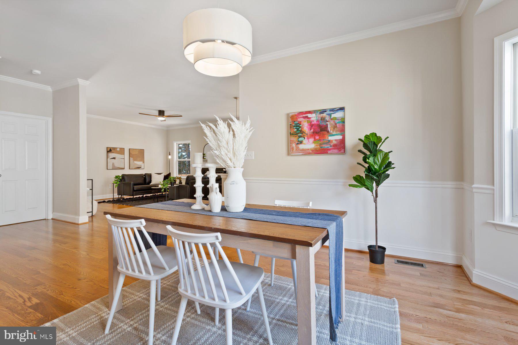 RIVER CREST - Residential