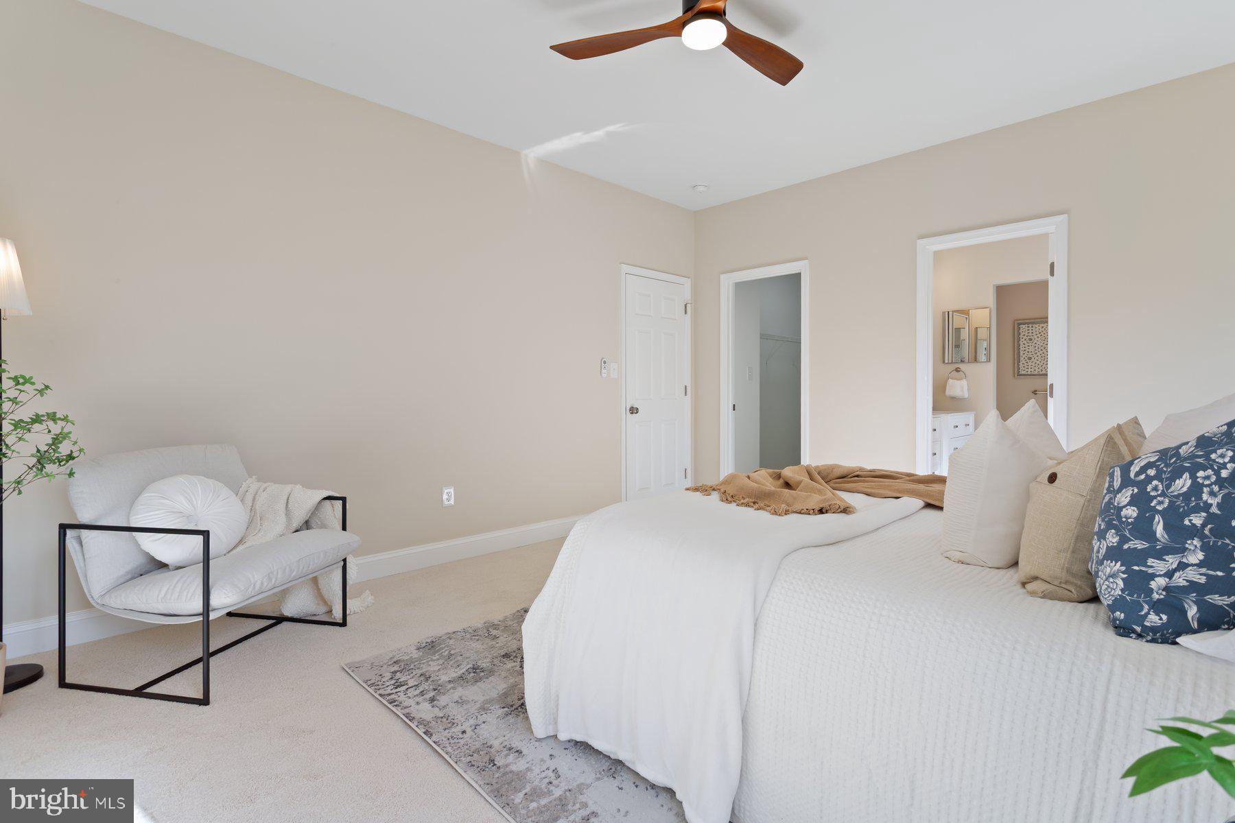 RIVER CREST - Residential