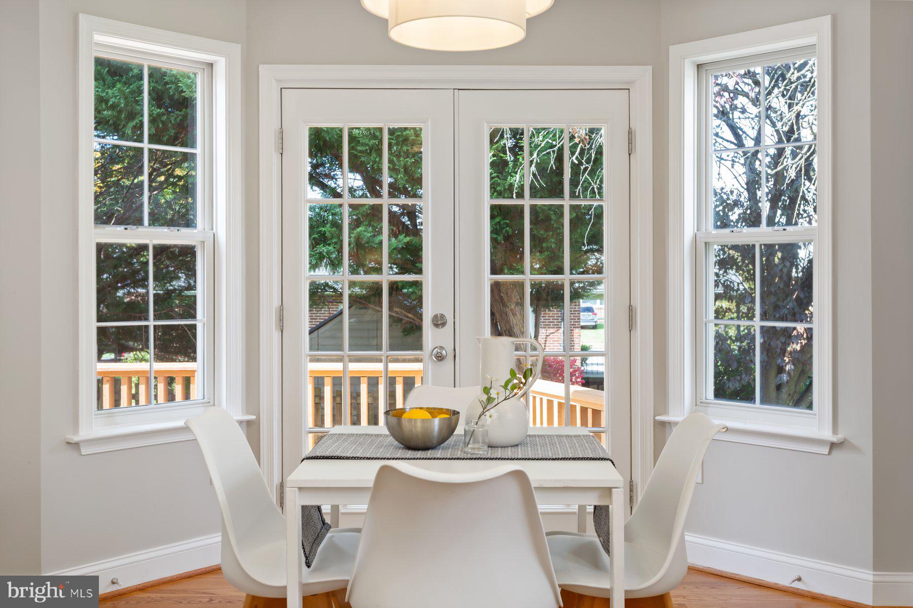 RIVER CREST - Residential