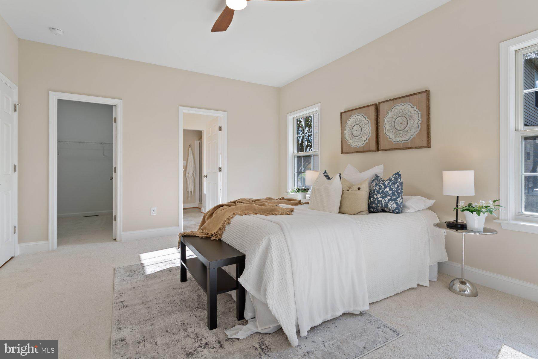 RIVER CREST - Residential