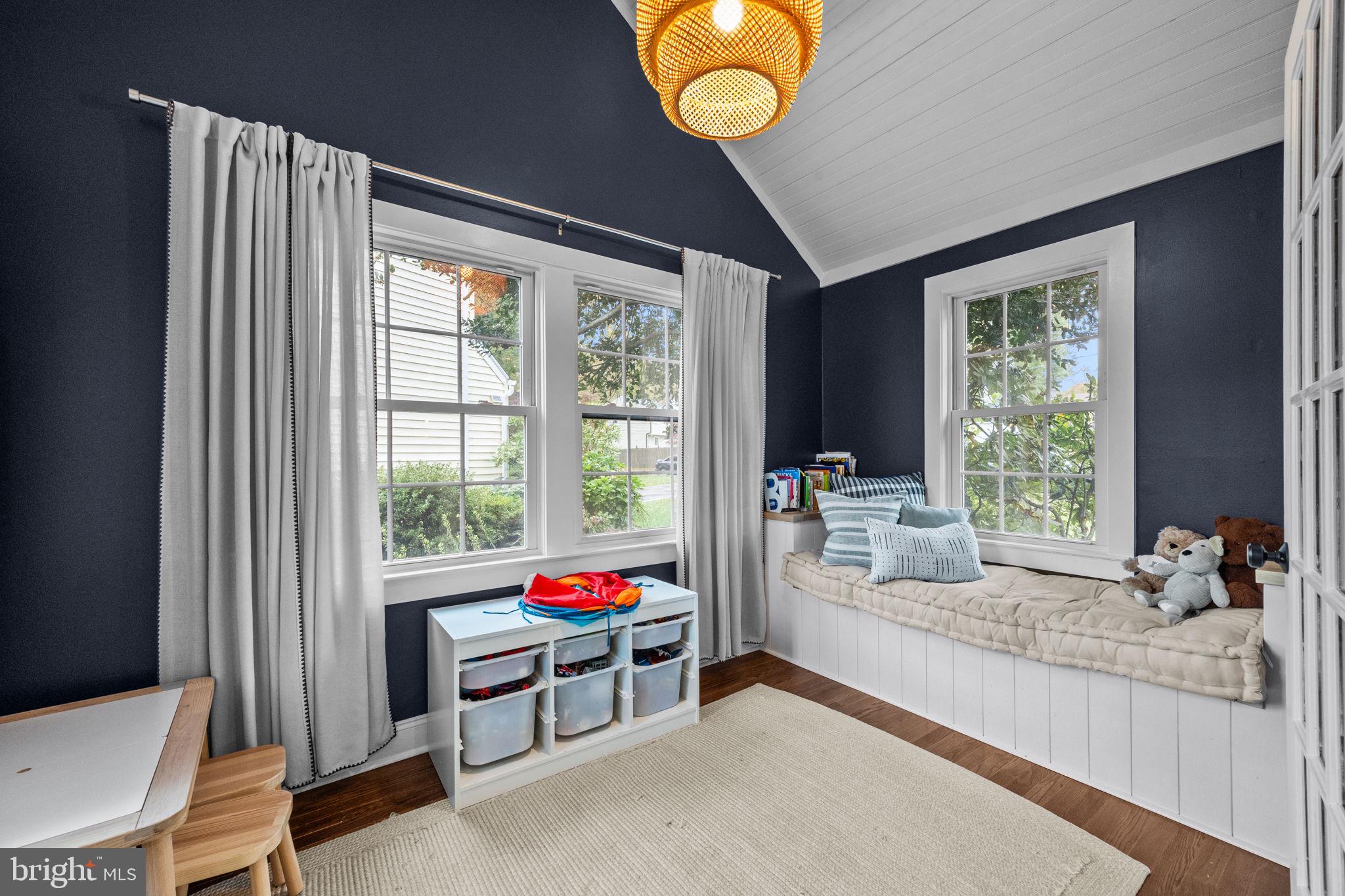 HIGHLAND PARK - Residential