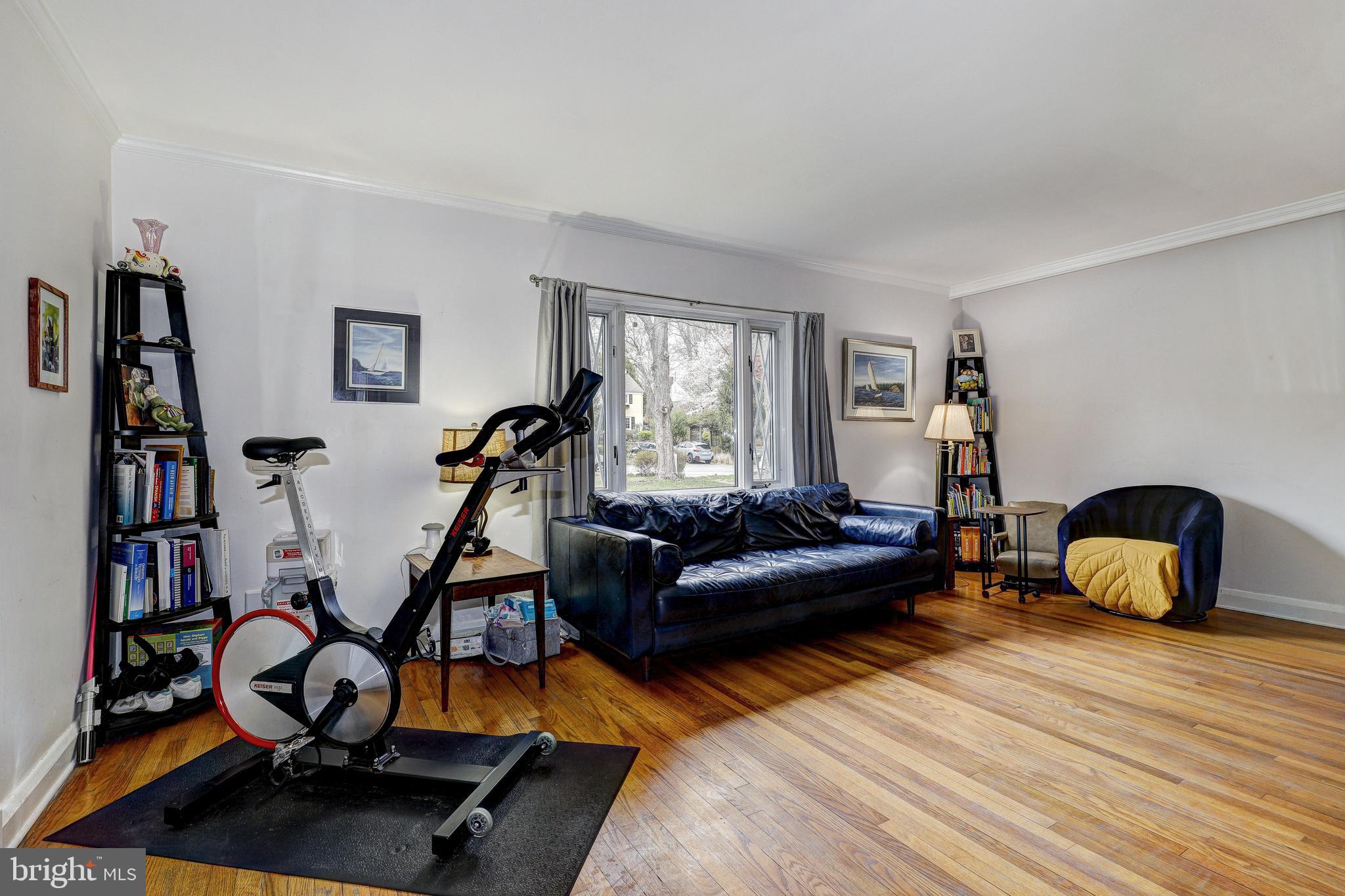 MOUNT WASHINGTON - Residential