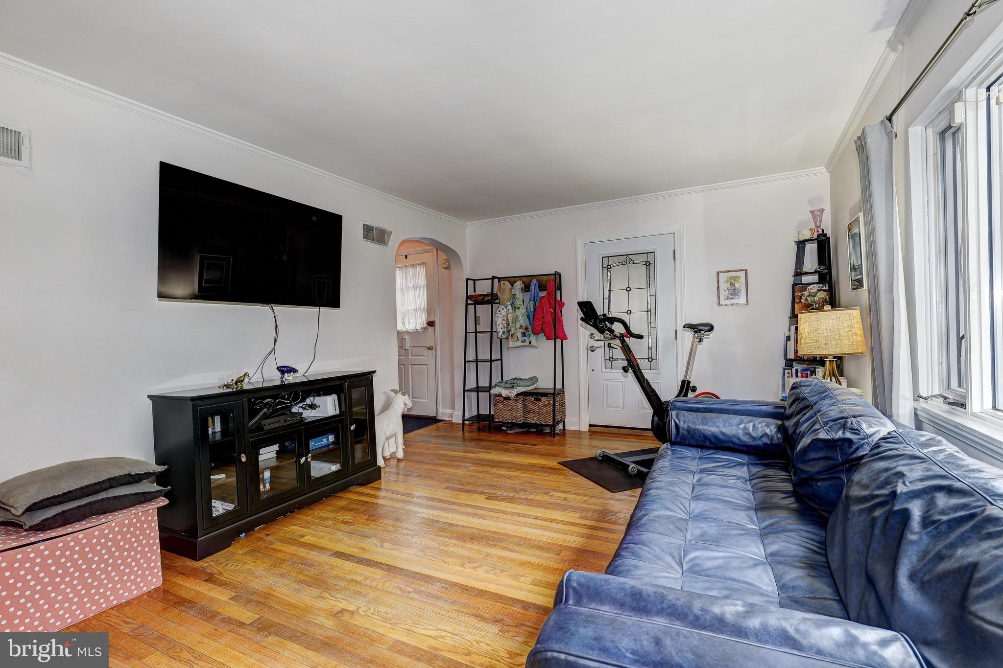 MOUNT WASHINGTON - Residential