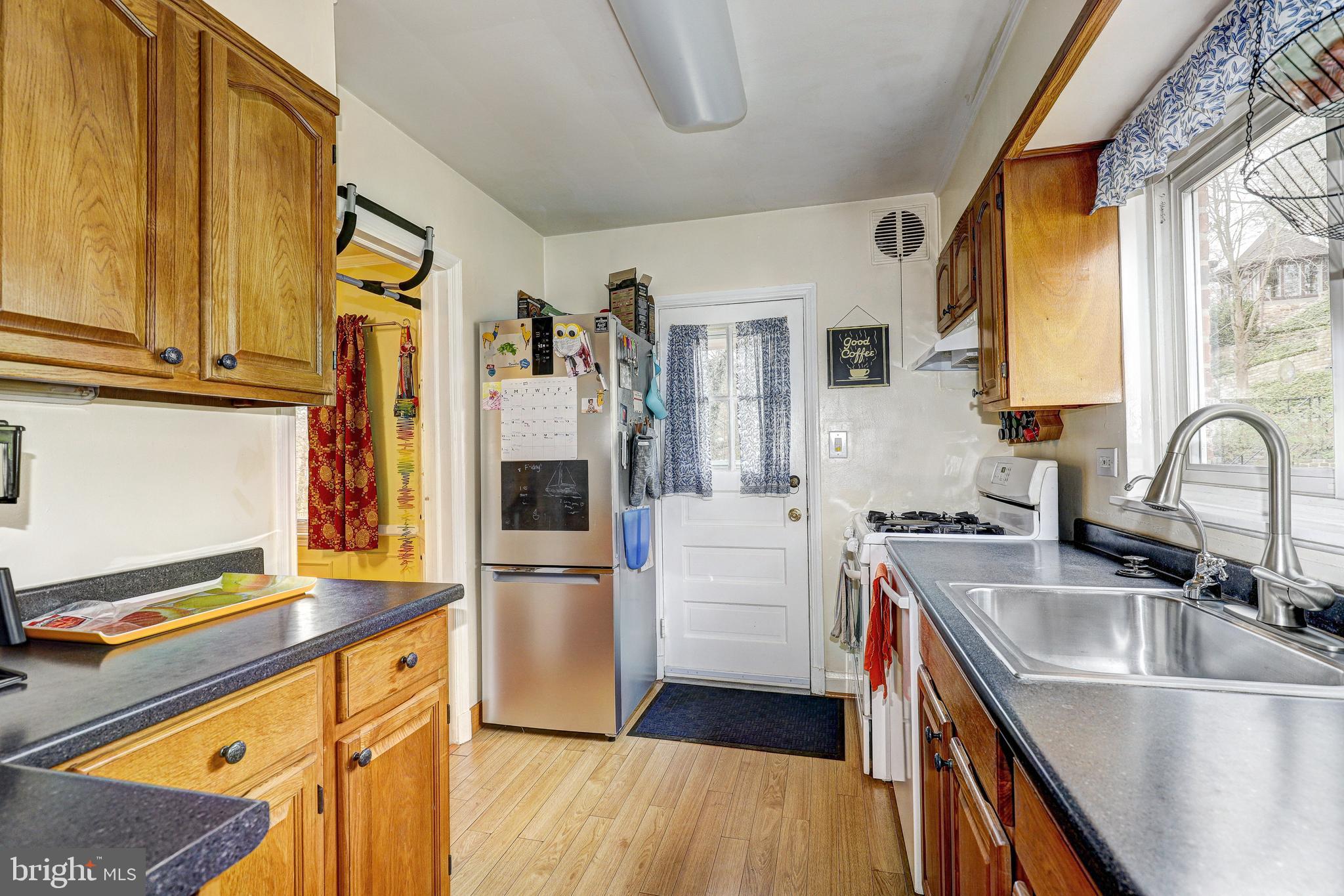 MOUNT WASHINGTON - Residential