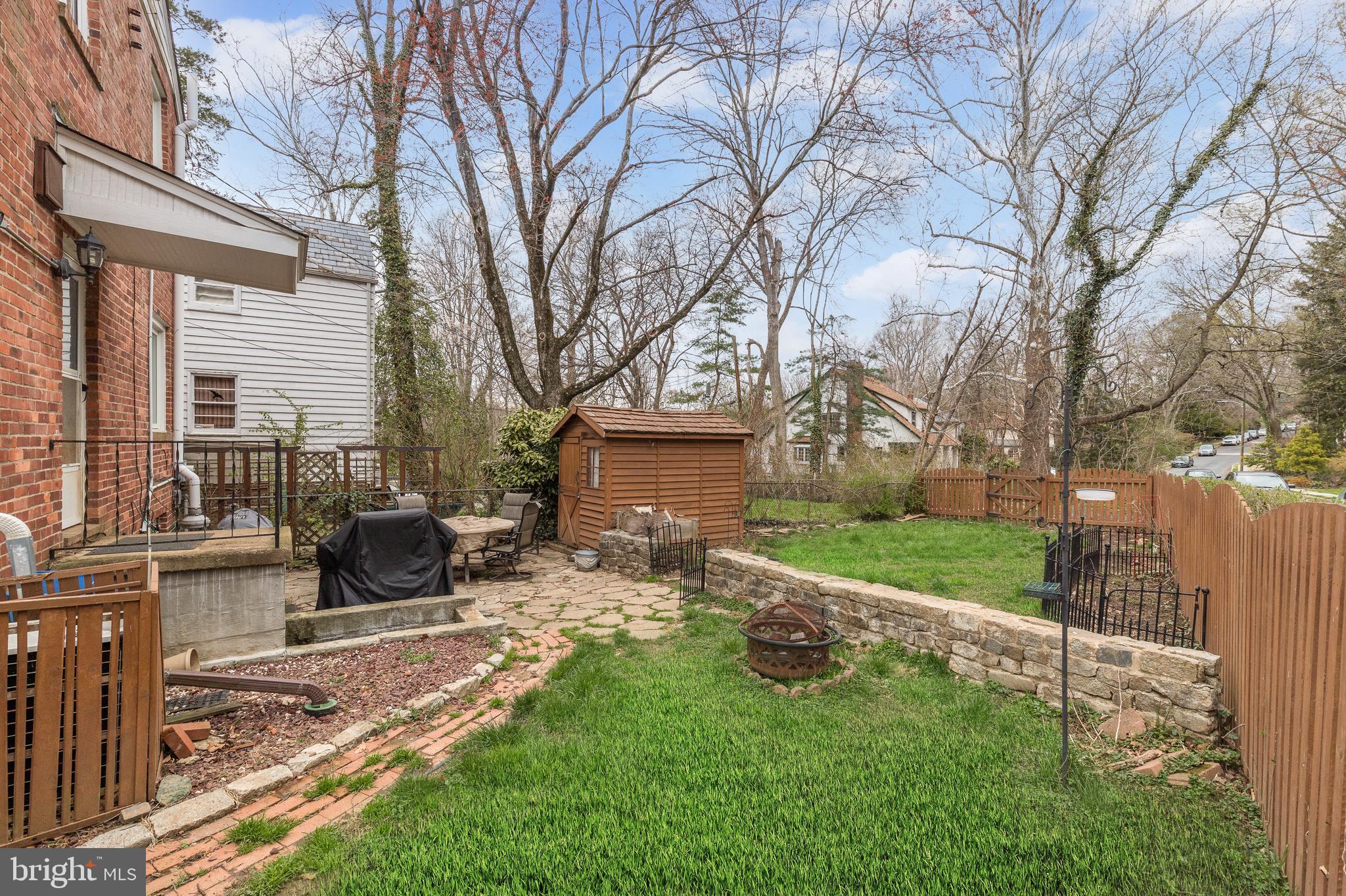 MOUNT WASHINGTON - Residential