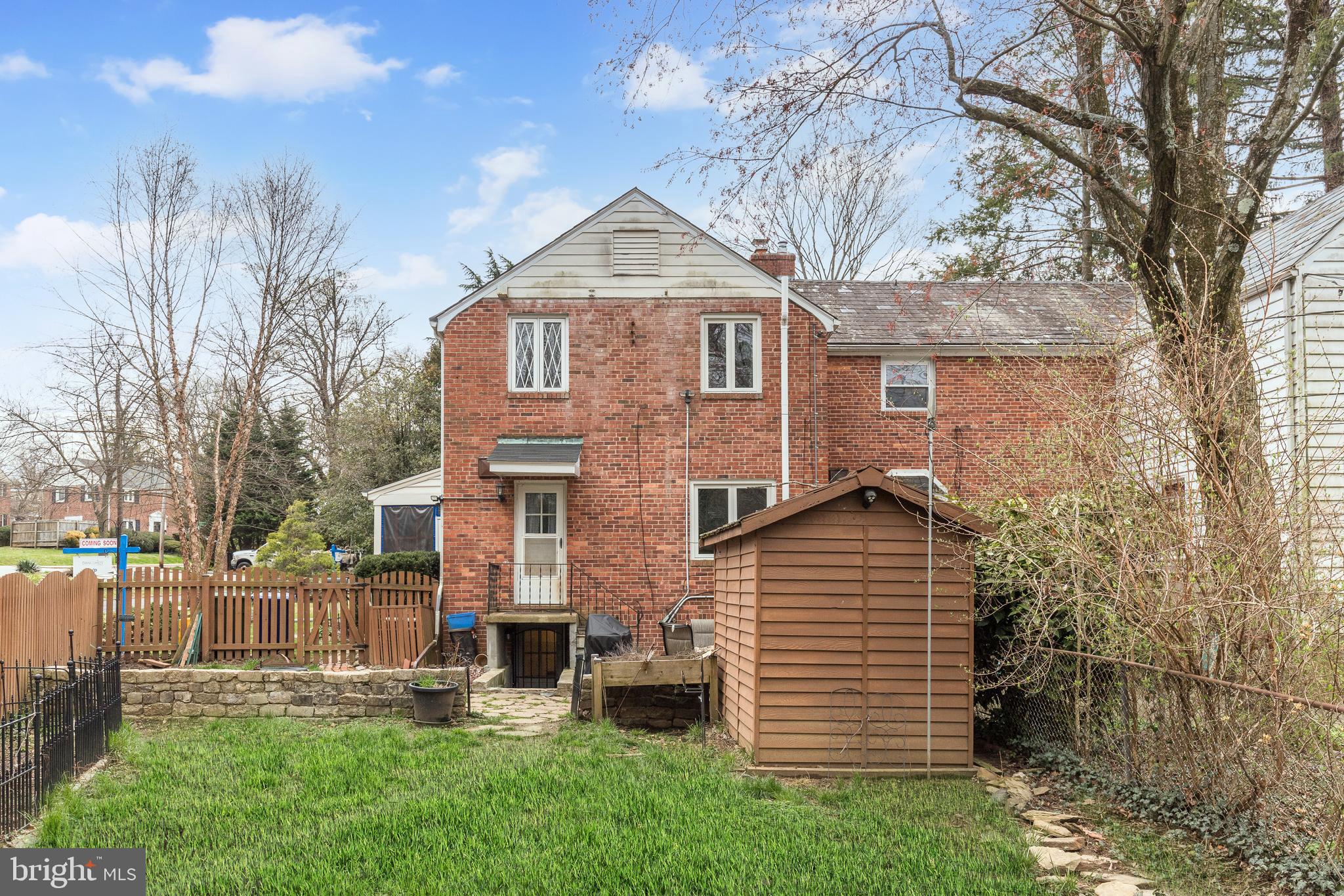 MOUNT WASHINGTON - Residential